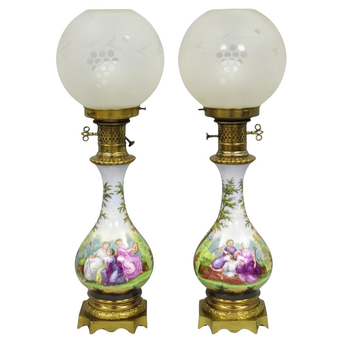 Antique French Napolean III dipinto a mano Porcelain Oil Lamps Table Lamps - a Pair