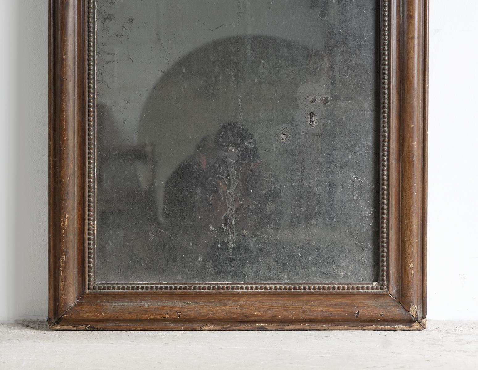 Antique French Napoleon III Arched Gilt Framed Foxed Mirror, Siglo XIX en Bueno estado para la venta en Bristol, GB