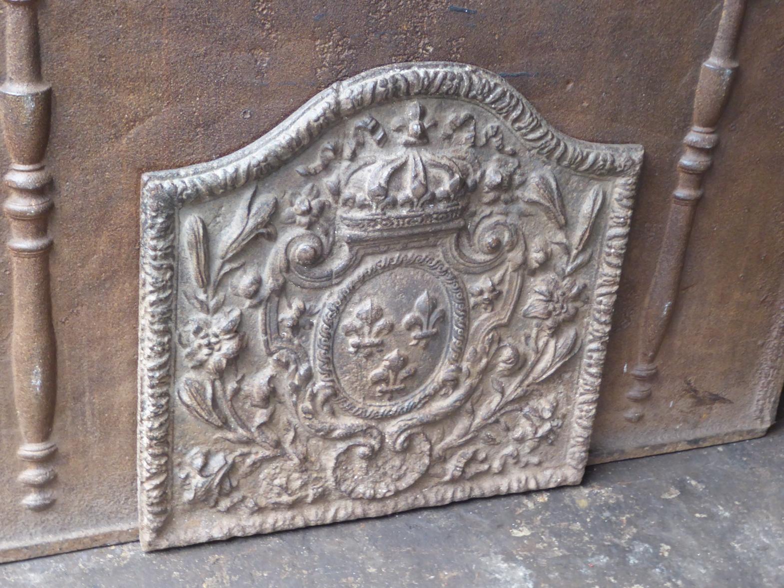 Antique French Napoleon III 'Arms of France' Fireback, 19th Century In Good Condition In Amerongen, NL