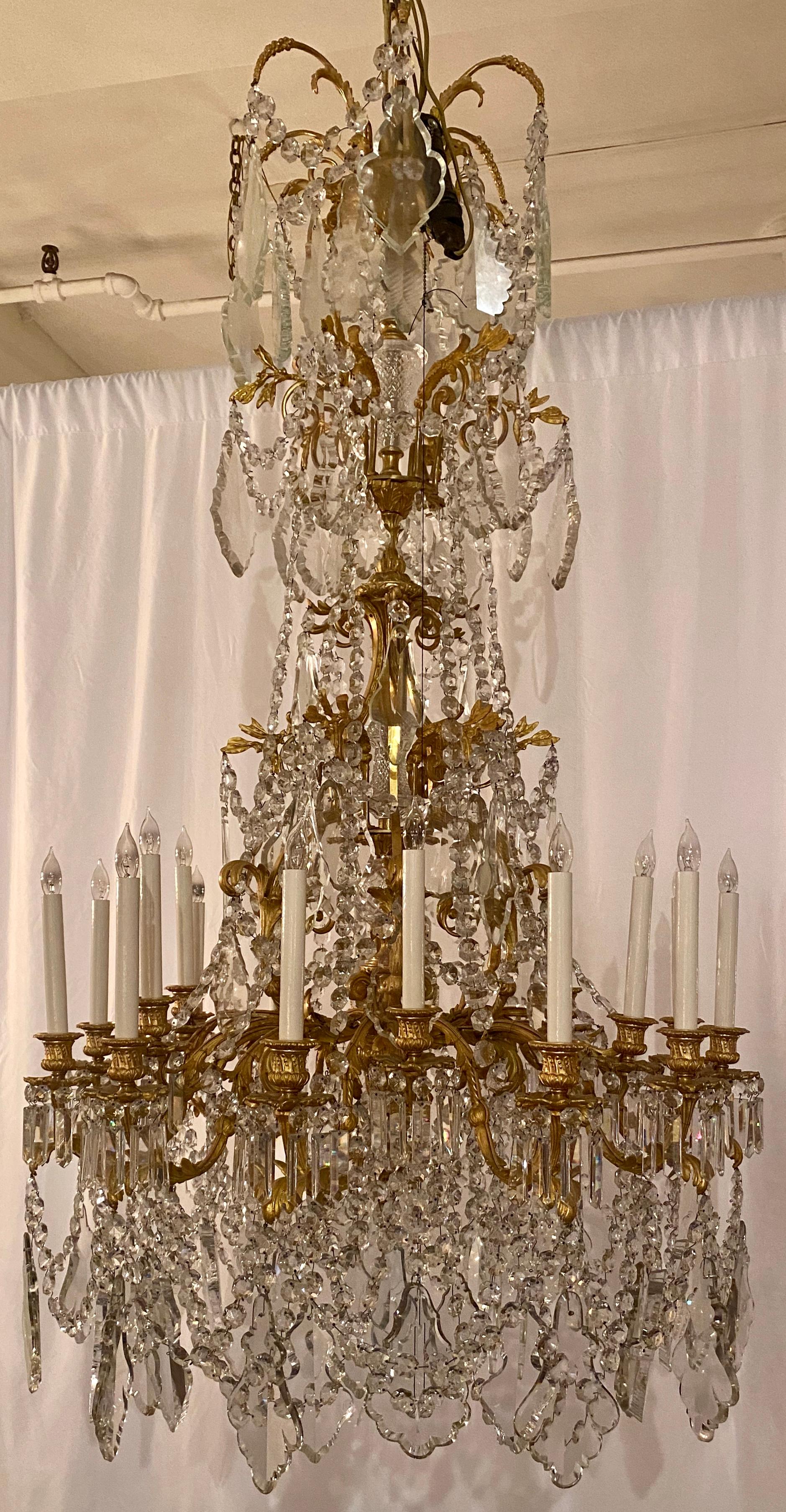 Antique French Napoleon III finest original baccarat crystal and gold bronze chandelier, circa 1865-1875.
Heavily draped in crystal beading and prisms.
