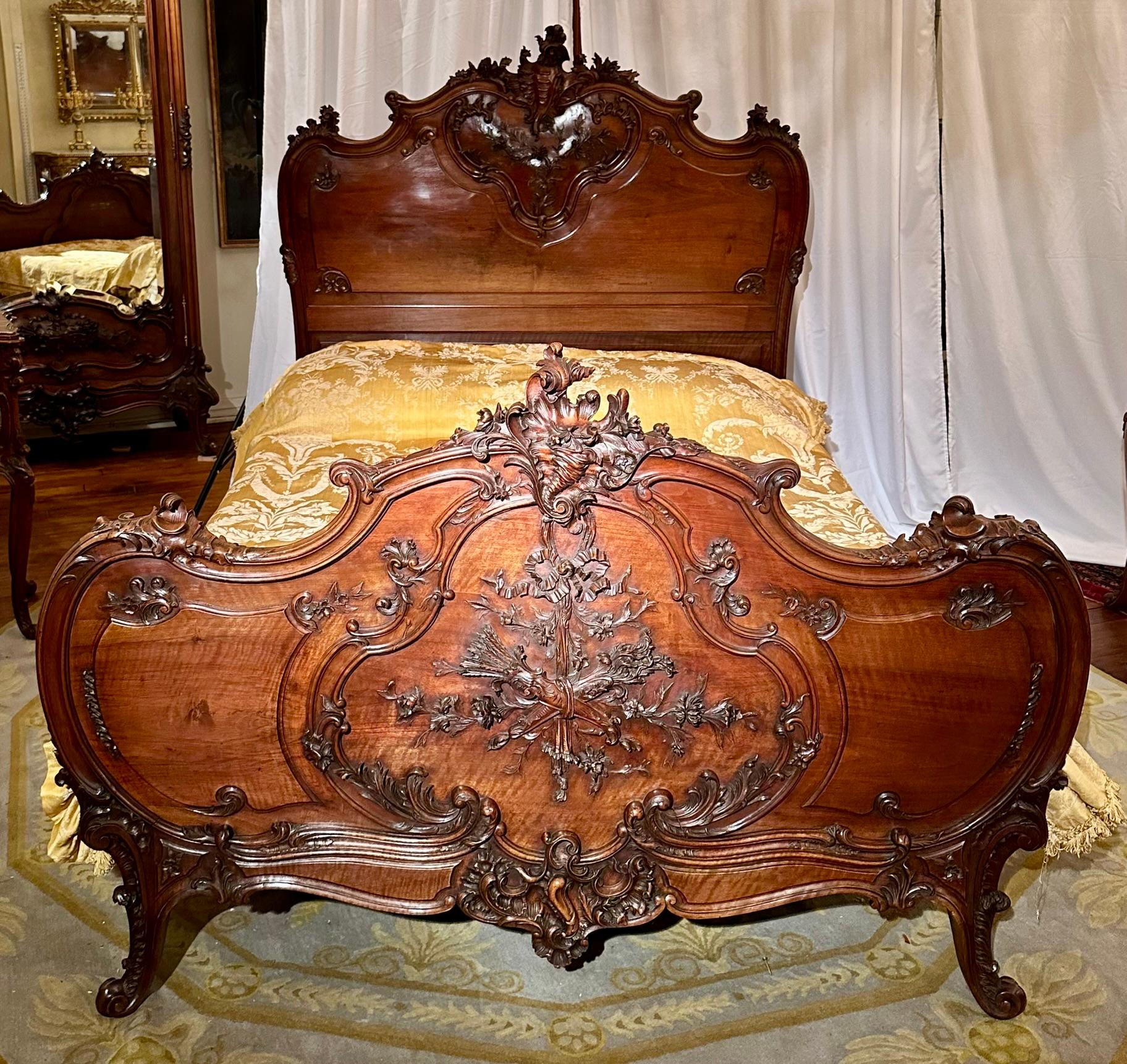 Mirror Antique French Napoleon III Carved Mahogany 5 Piece Bedroom Suite, Circa 1880. For Sale