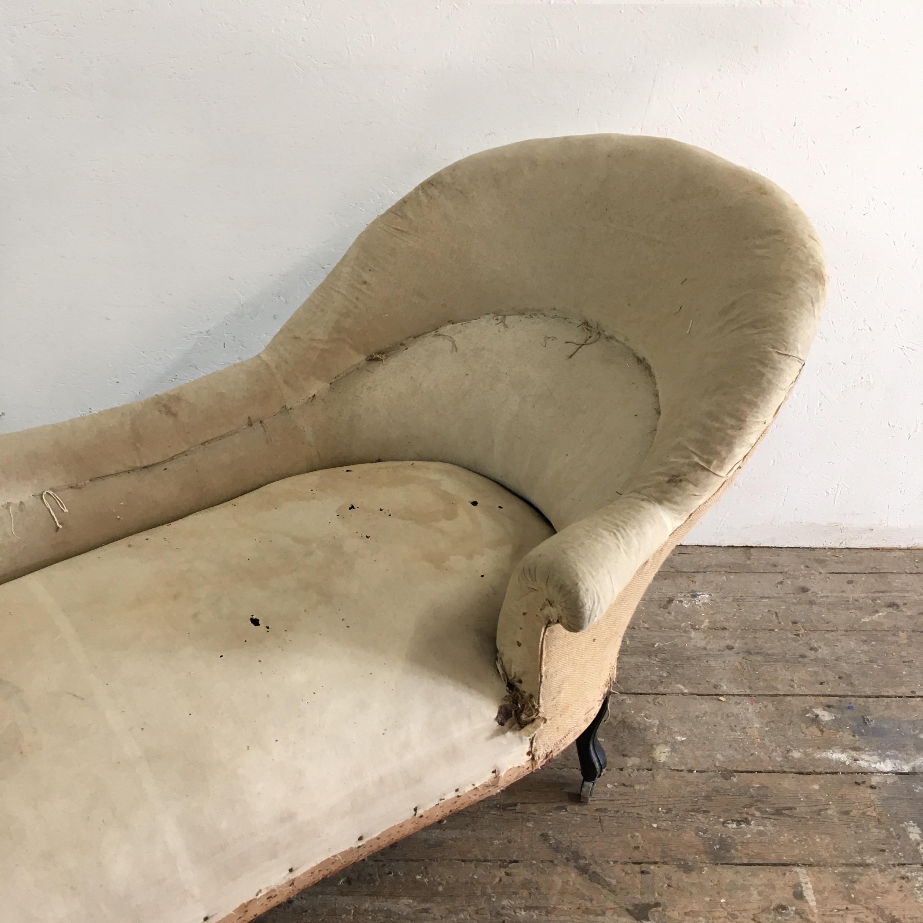 19th Century  Antique French Napoleon III Chaise Longue