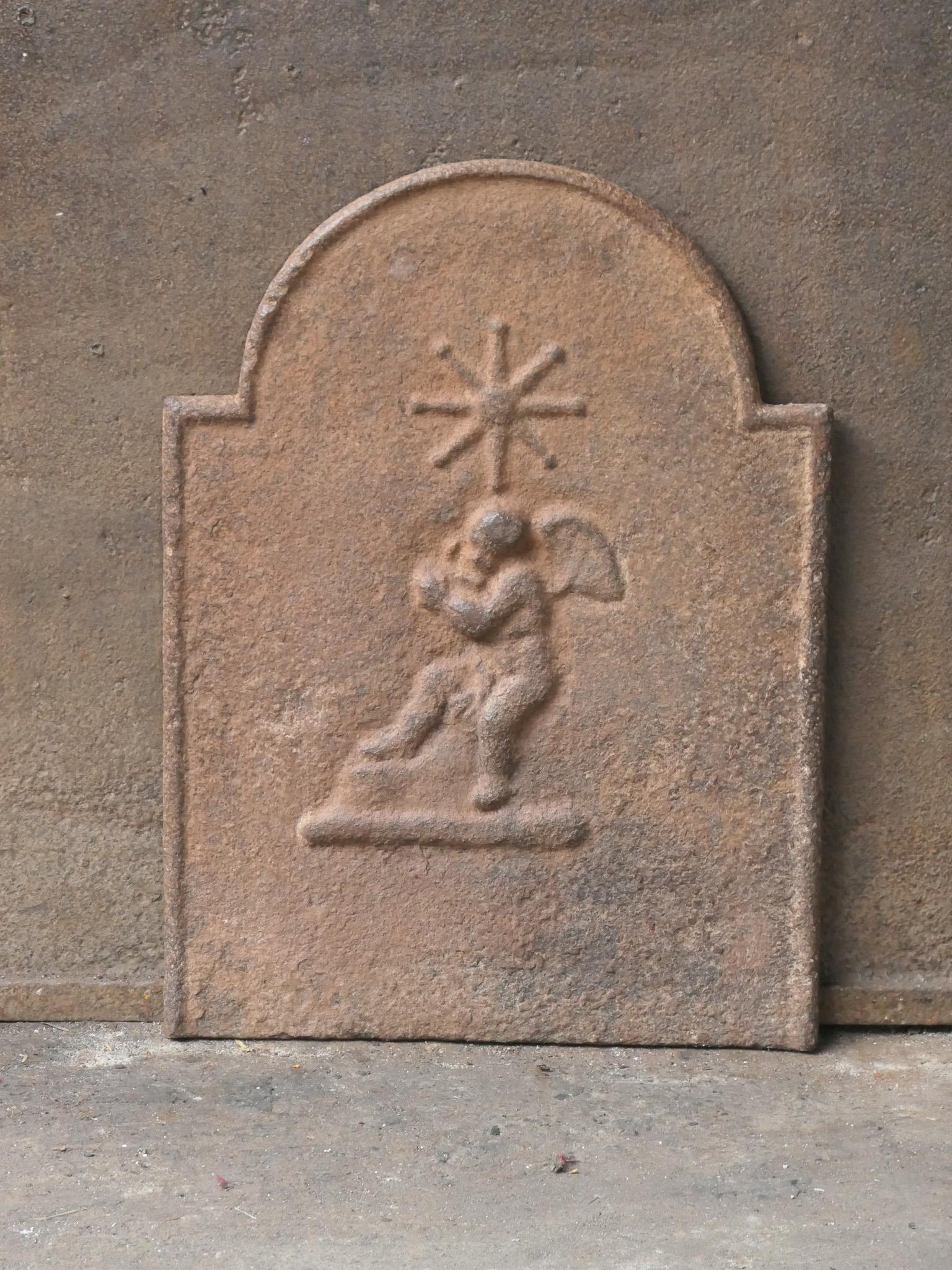 Napoleone III Antique French Napoleon III 'Cupid' Fireback / Backsplash, XIX secolo in vendita