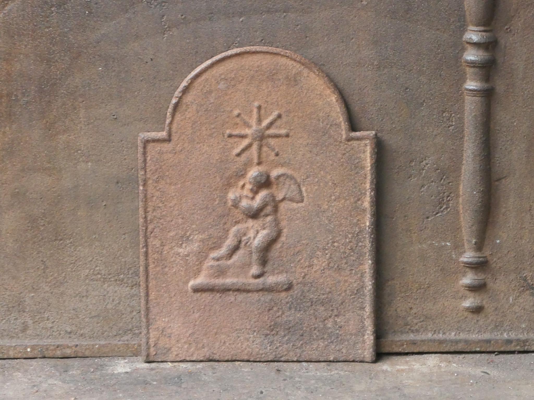 Calco Antique French Napoleon III 'Cupid' Fireback / Backsplash, XIX secolo in vendita