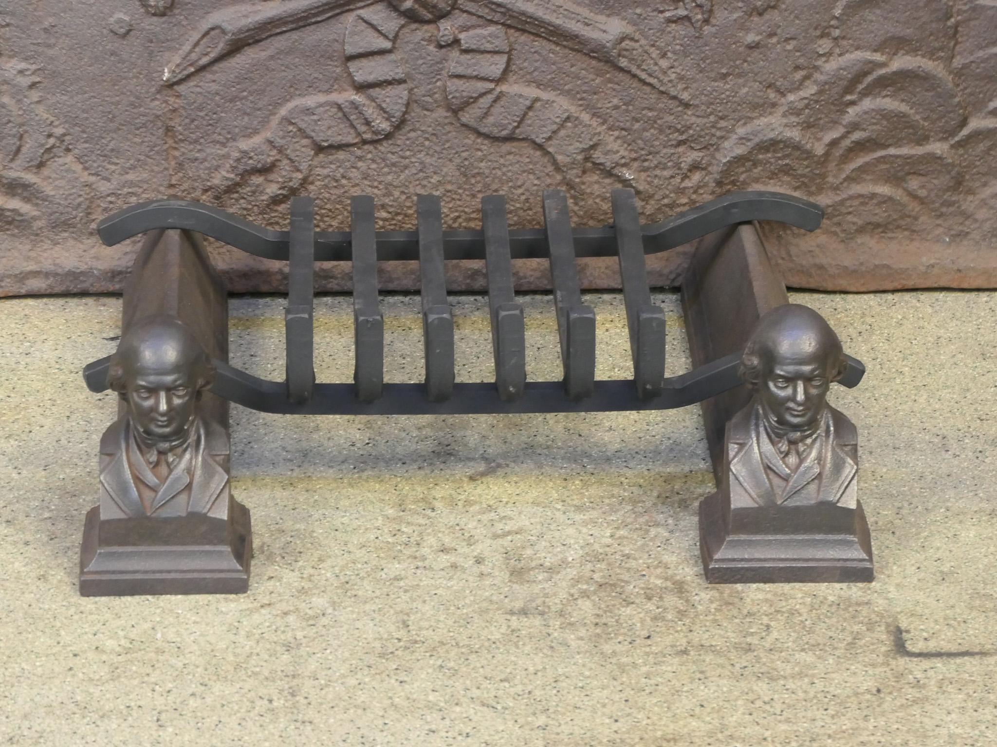Antique French Napoleon III Fire Grate, Fireplace Grate, 19th Century In Good Condition For Sale In Soest, NL