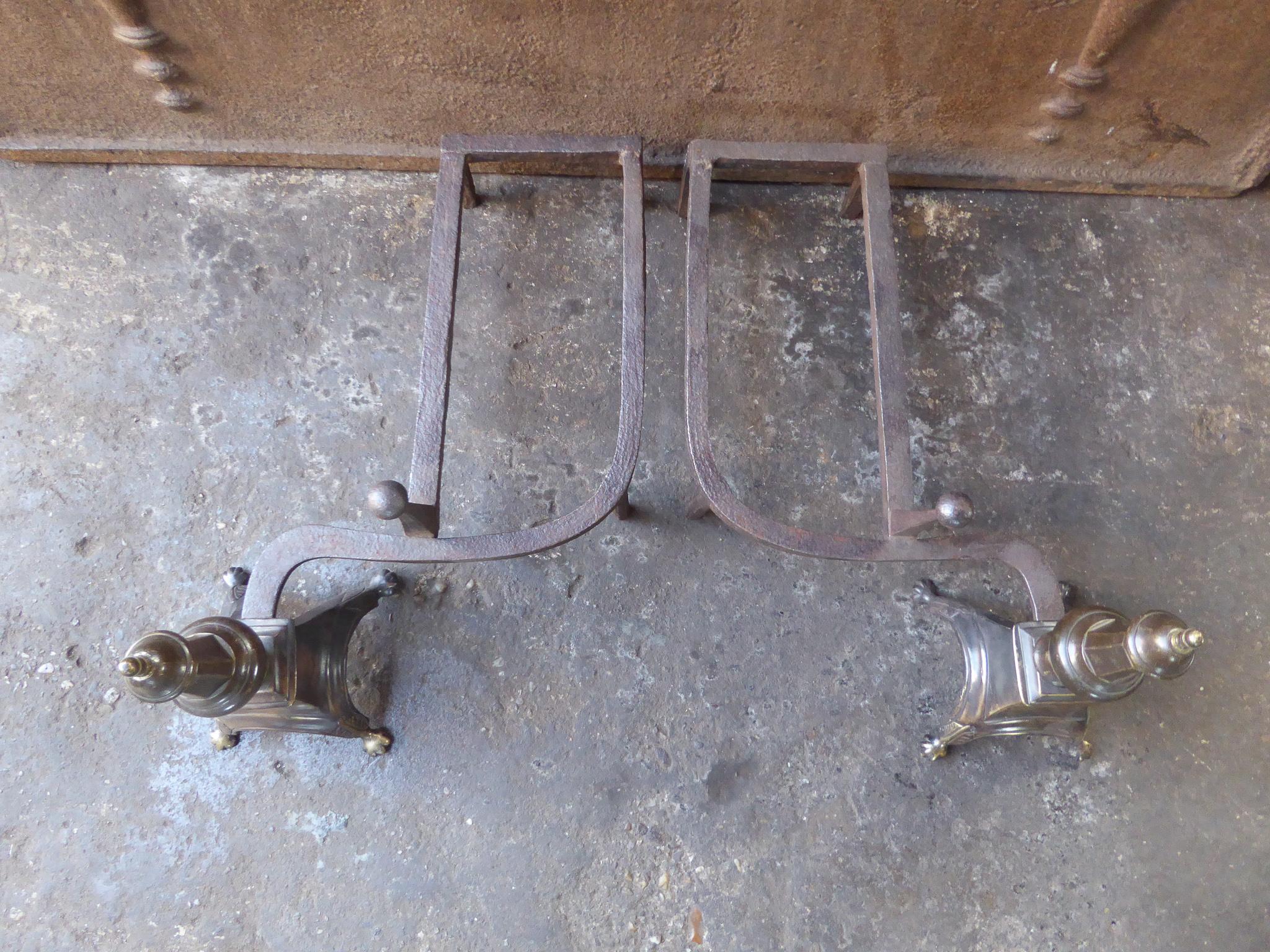 Antique French Napoleon III Fire Grate, Rejilla para Chimenea siglo XIX en venta