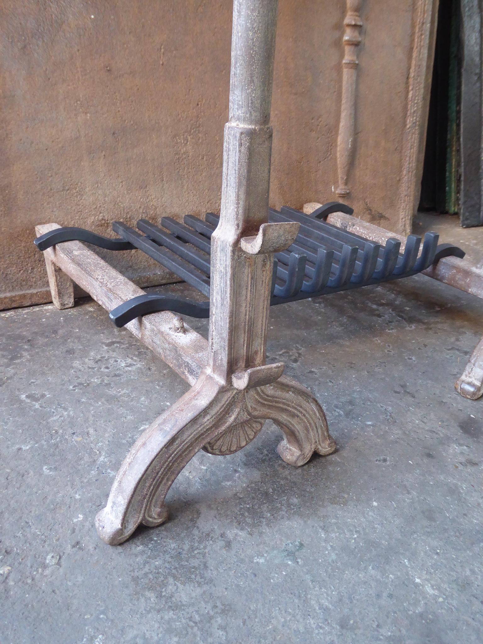Antique French Napoleon III Fire Grate, Rejilla para Chimenea en venta 1