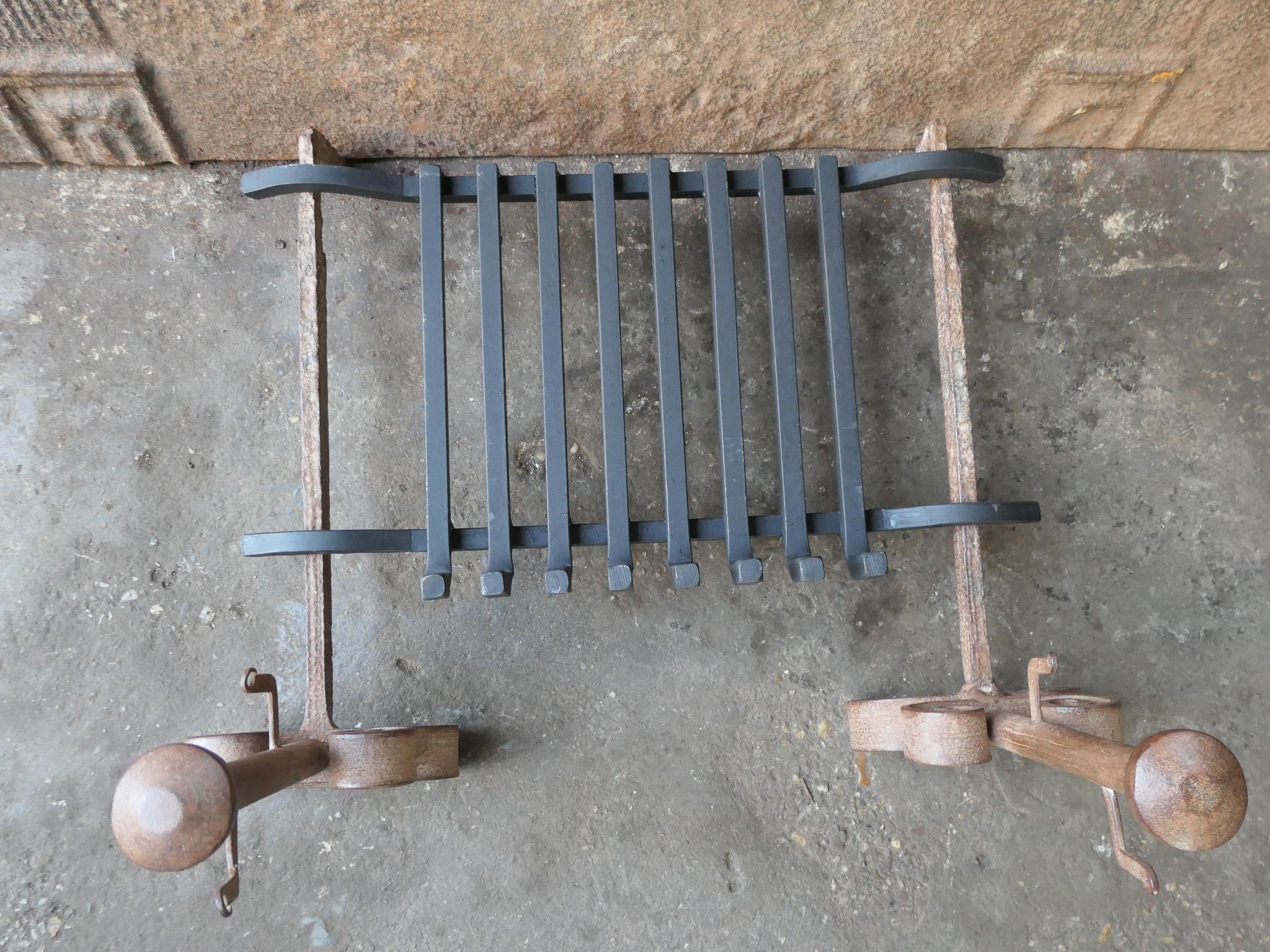 Antique French Napoleon III Fireplace Log Grate For Sale 7