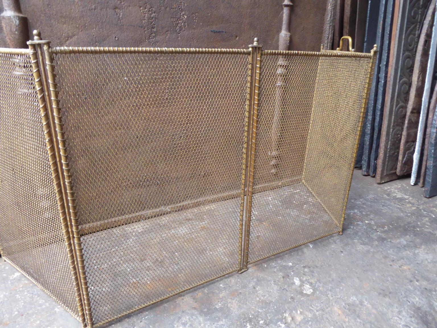 Antique French Napoleon III Fireplace Screen, Brass-Colored, 19th Century 4