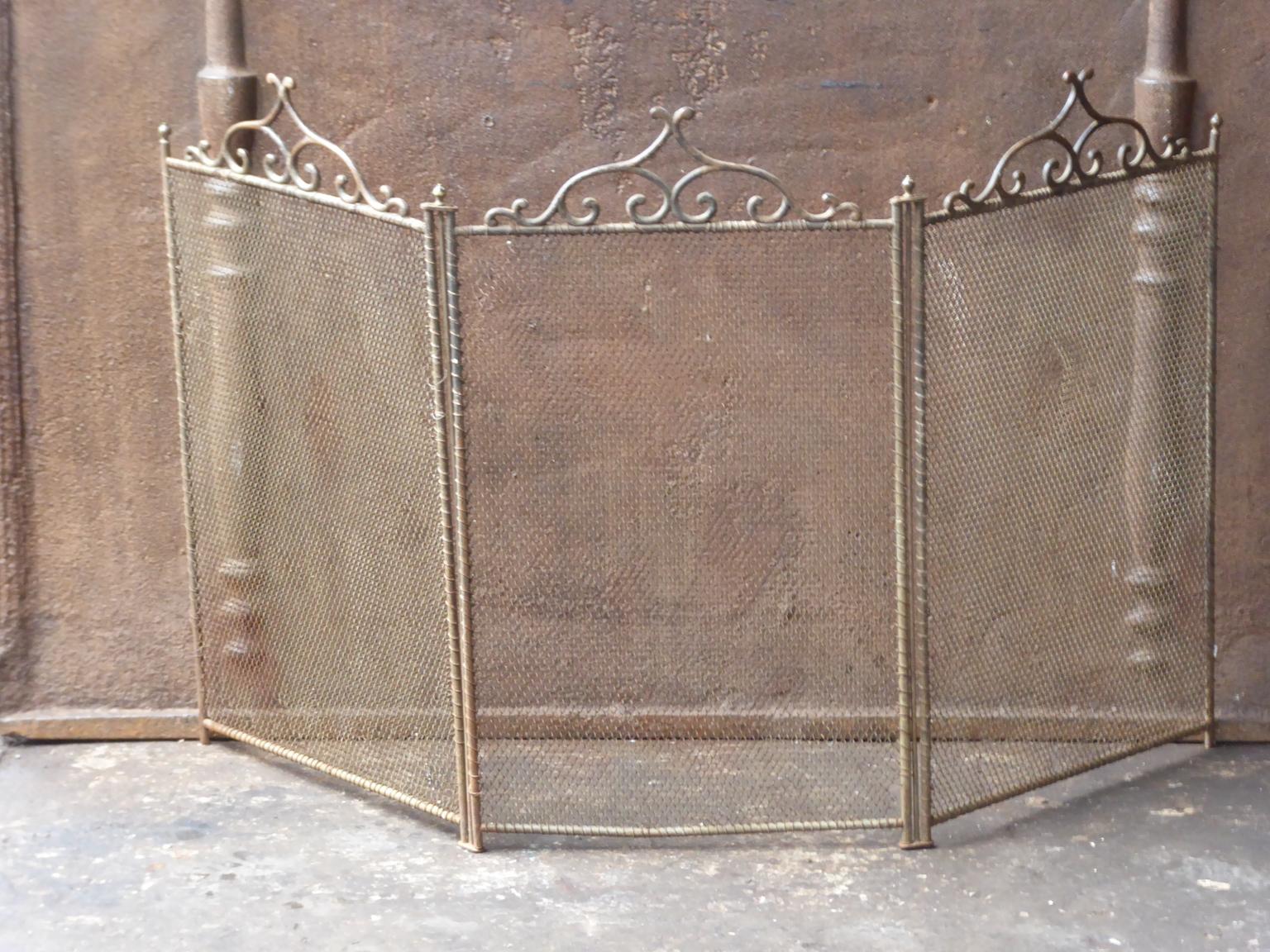 Antique French Napoleon III Fireplace Screen or Fire Screen, 19th Century In Good Condition In Amerongen, NL