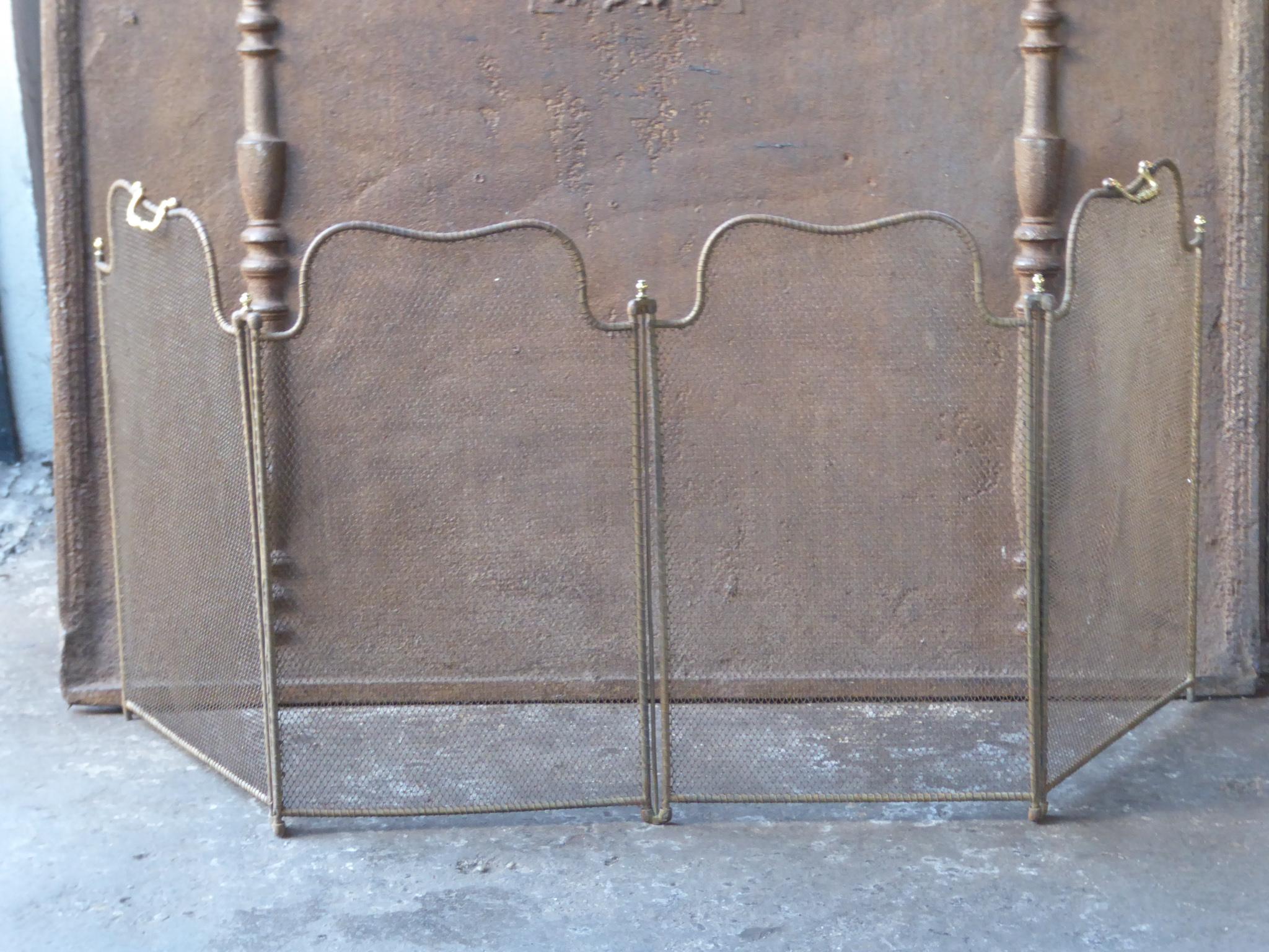 Antique French Napoleon III Fireplace Screen or Fire Screen, 19th Century In Good Condition In Amerongen, NL
