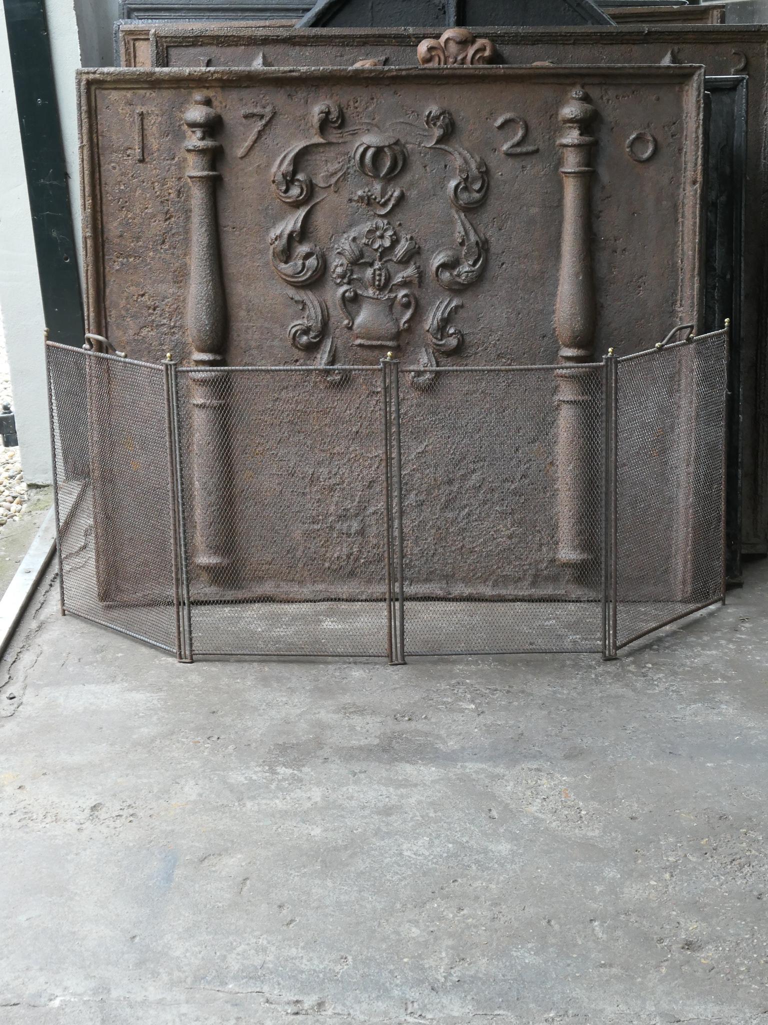 Brass Antique French Napoleon III Fireplace Screen or Fire Screen, 19th Century For Sale
