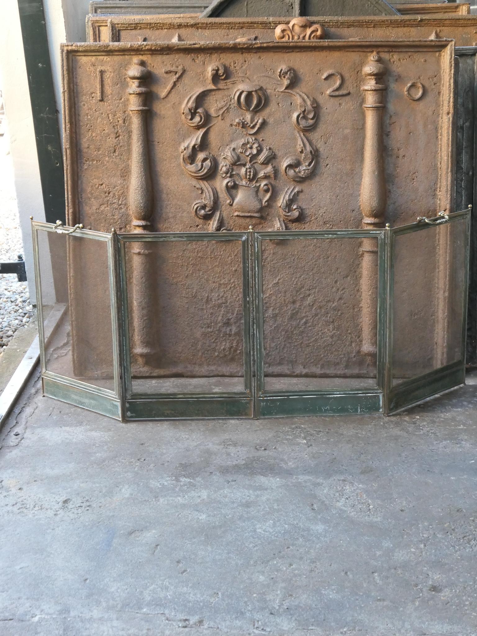 Antique French Napoleon III Fireplace Screen or Fire Screen, 19th - 20th Century In Good Condition For Sale In Amerongen, NL