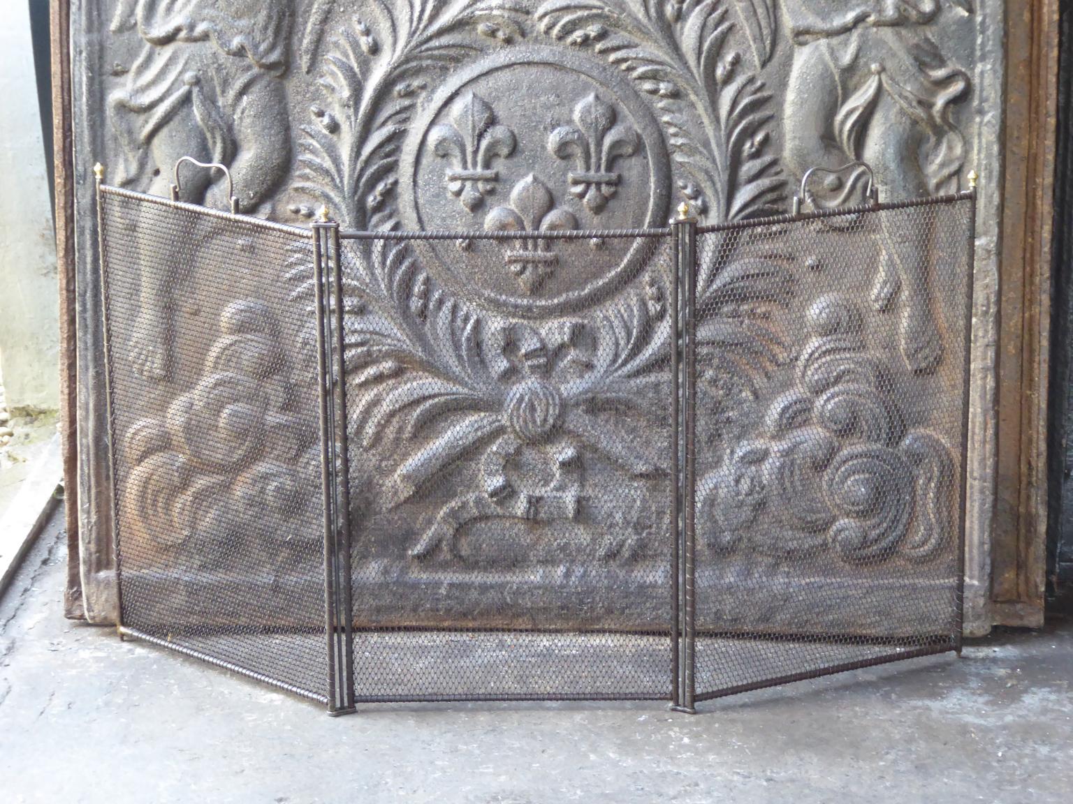 Brass Antique French Napoleon III Fireplace Screen or Fire Screen, 19th Century