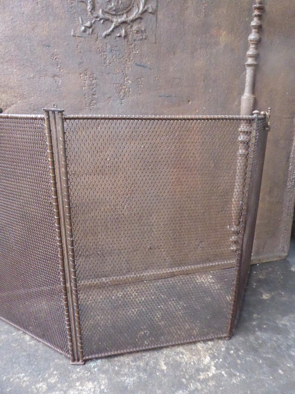 Antique French Napoleon III Fireplace Screen or Fire Screen, 19th Century 3