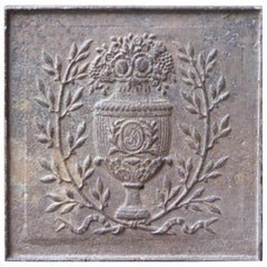 Antique French Napoleon III
Flower Basket
Fireback, 19th Century Antique French Napoleon III
Flower Basket
Fireback, 19th Century