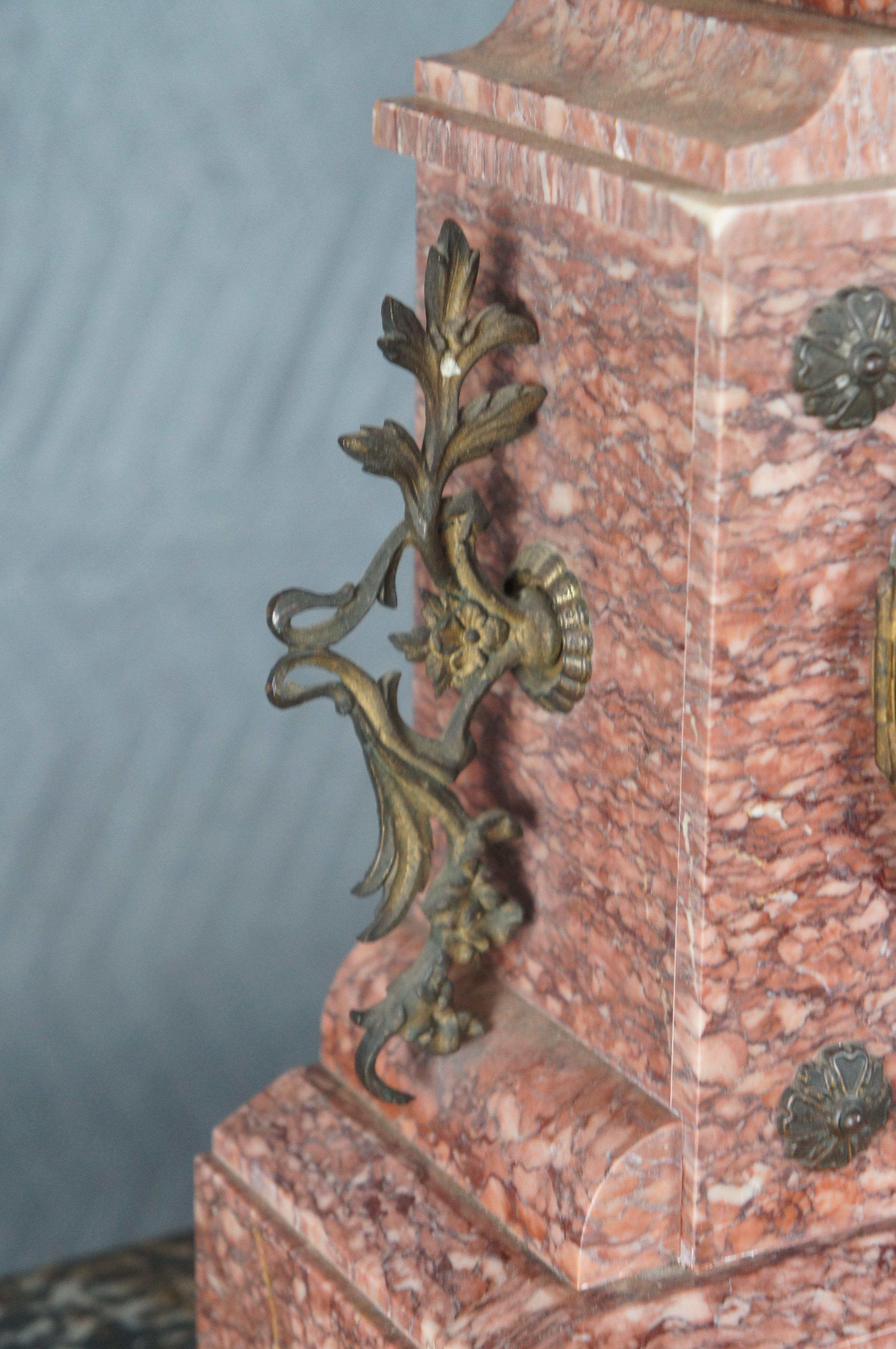 Ancienne pendule de cheminée Napoléon III française en marbre rouge et bronze doré 20