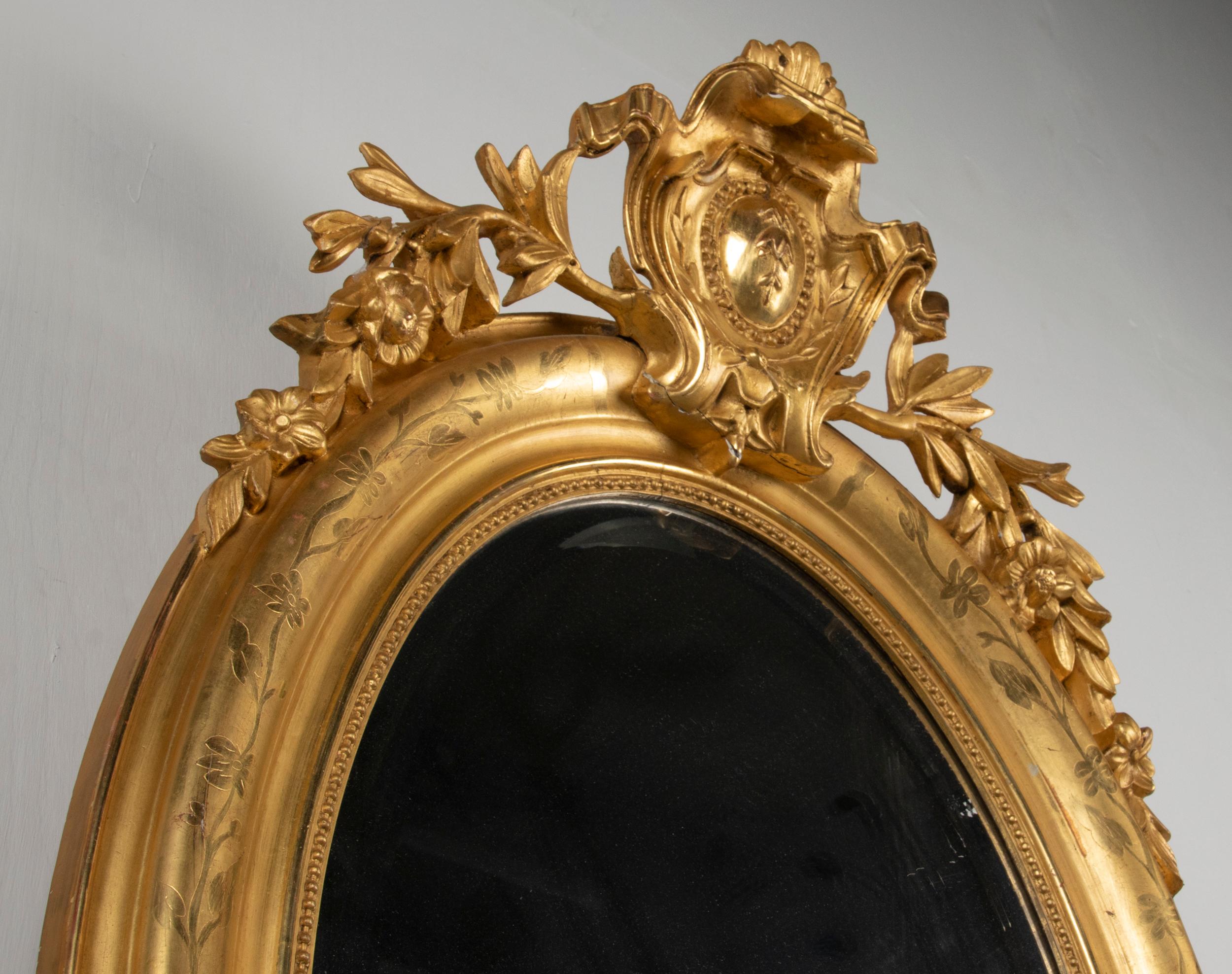 Antique French Napoleon III Gold Leaf Oval Mirror 12