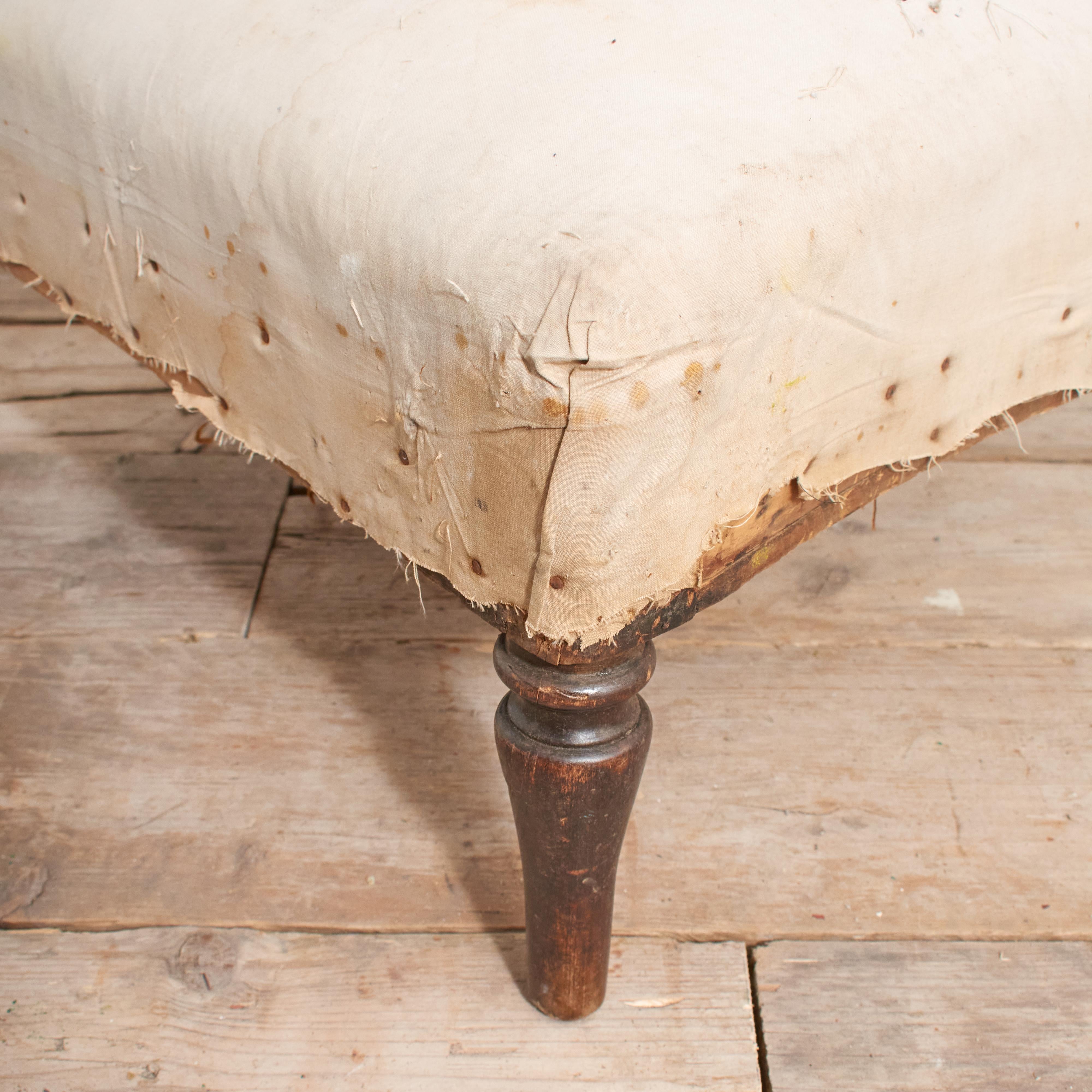 Français Antique French Napoleon III Low Foot Stool Ottoman en vente