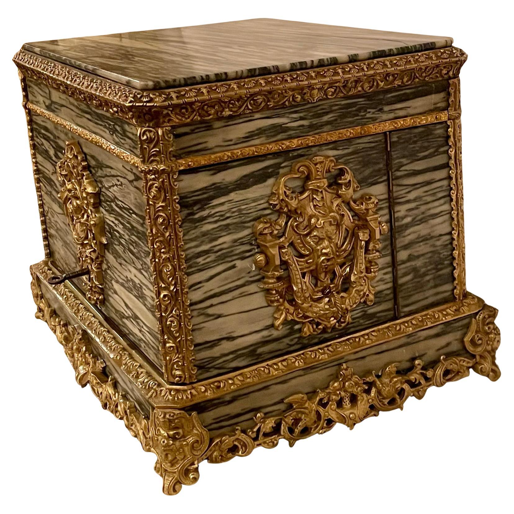 Antike Französisch Napoleon III Ormolu montiert Marmor Cave à Liqueur CIRCA 1870-1880 im Angebot 5