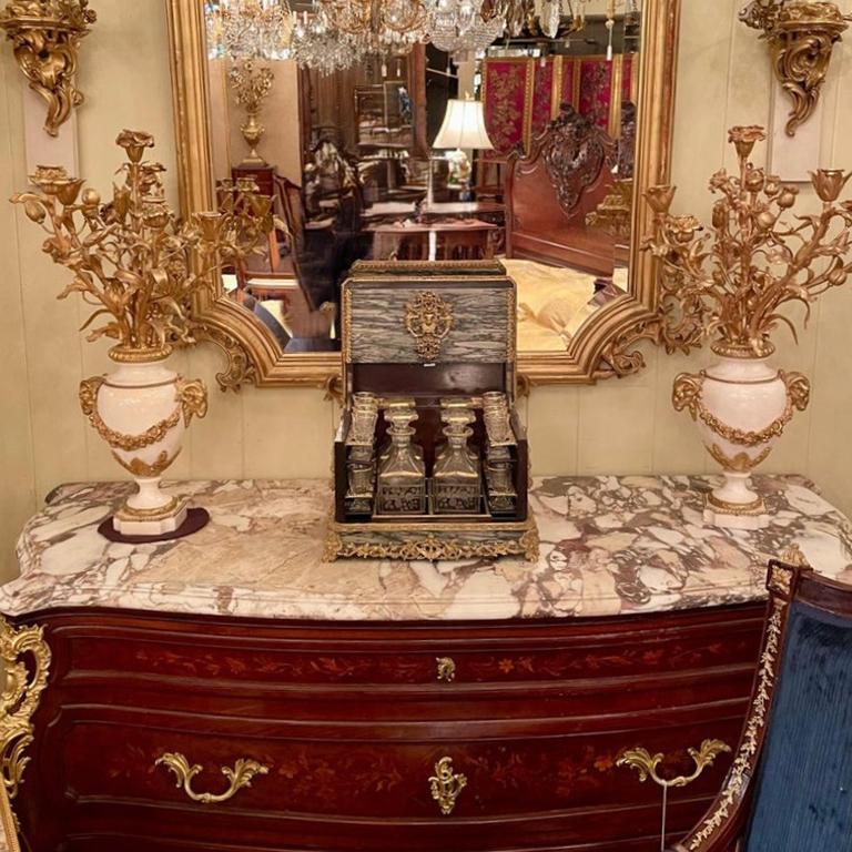 Antike Französisch Napoleon III Ormolu montiert Marmor Cave à Liqueur CIRCA 1870-1880 im Angebot 13