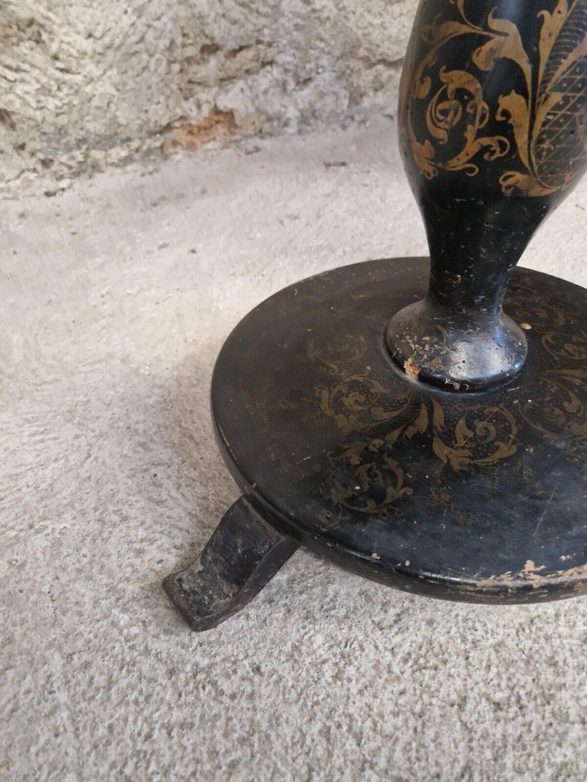 Antiquité française Napoléon III - The Pedestal Table  en vente 5