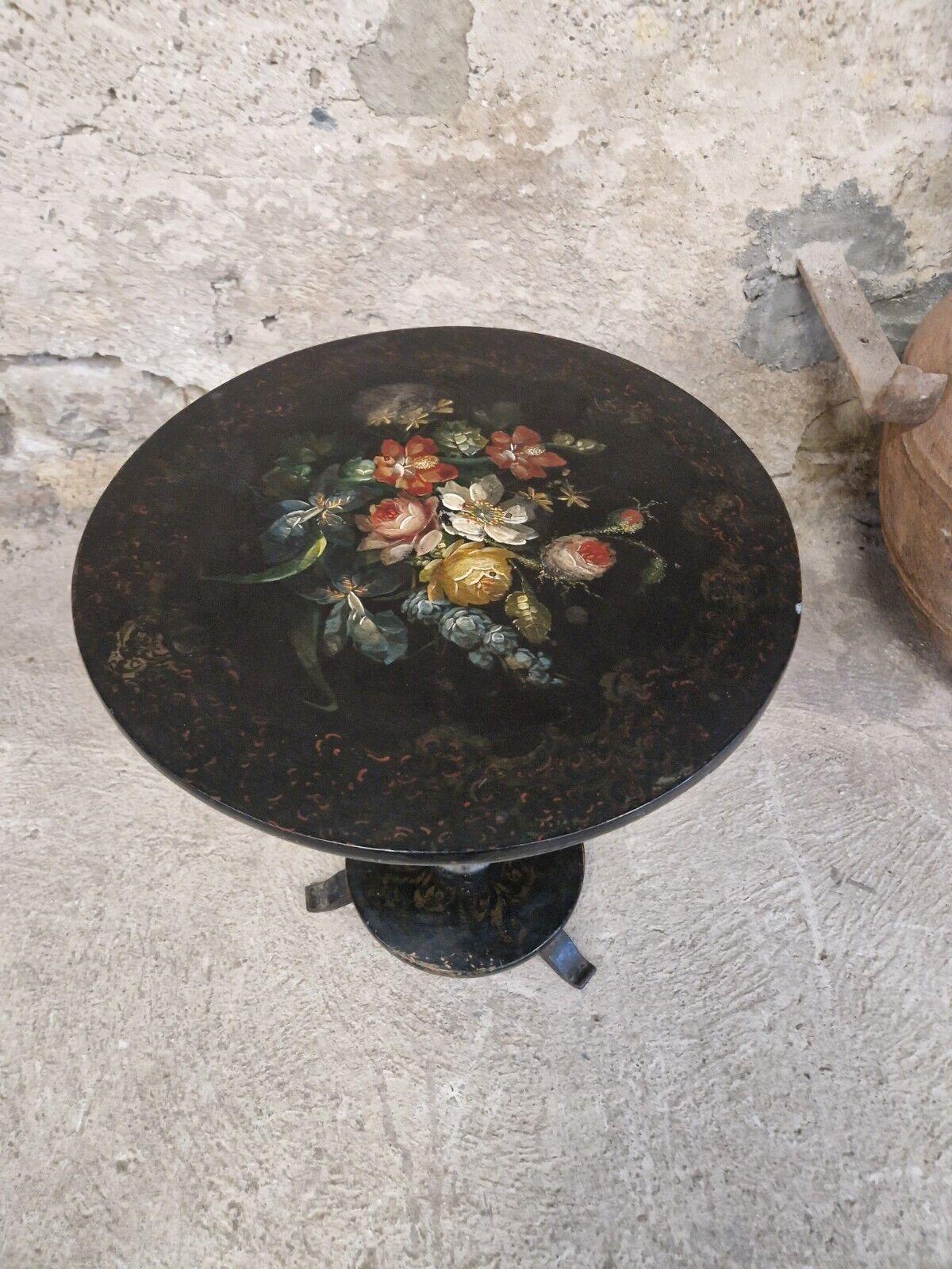 Antiquité française Napoléon III - The Pedestal Table  en vente 8