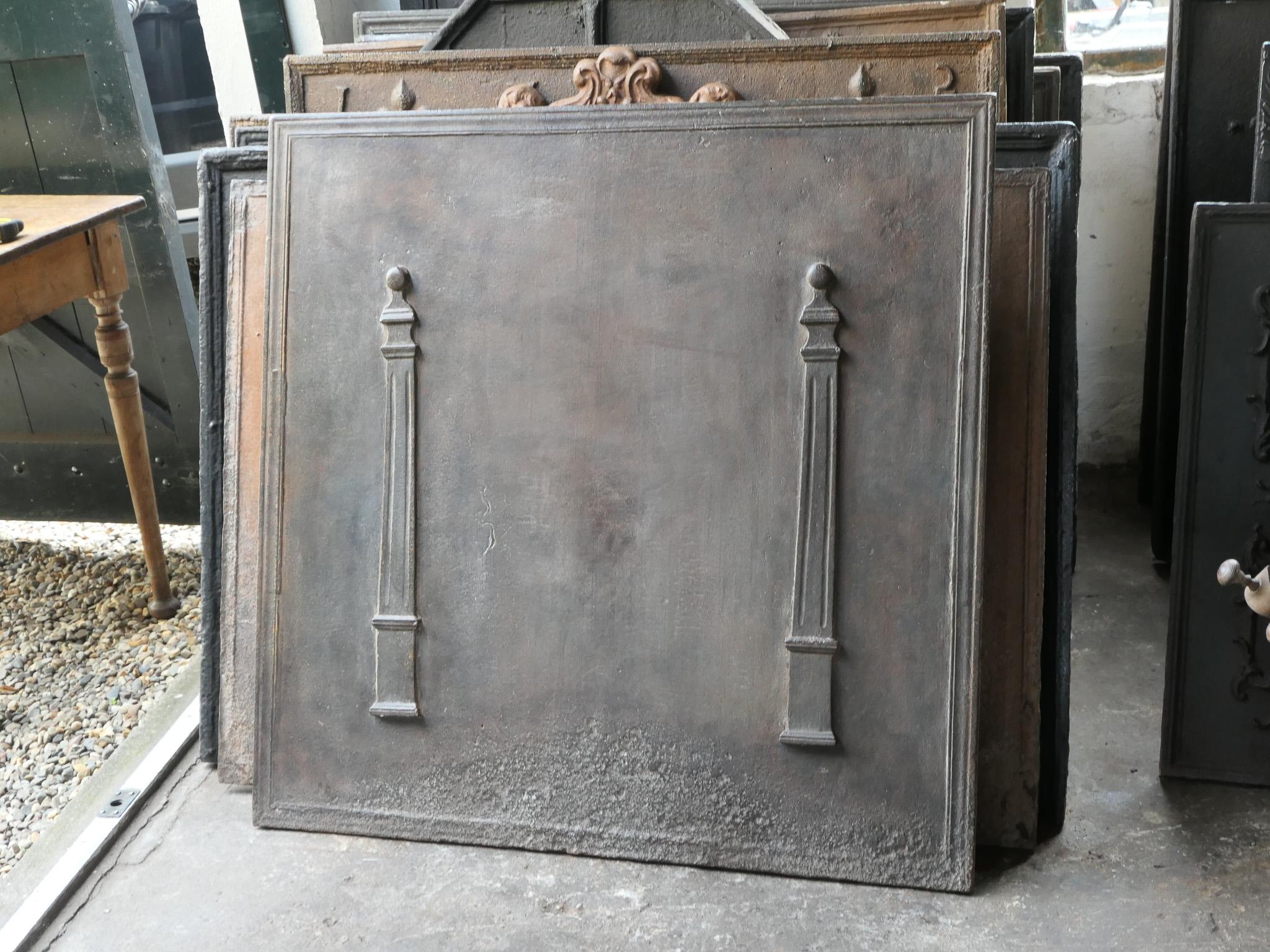 Antique French Napoleon III 'Pillars of Freedom' Fireback, early 19th Century In Fair Condition In Amerongen, NL