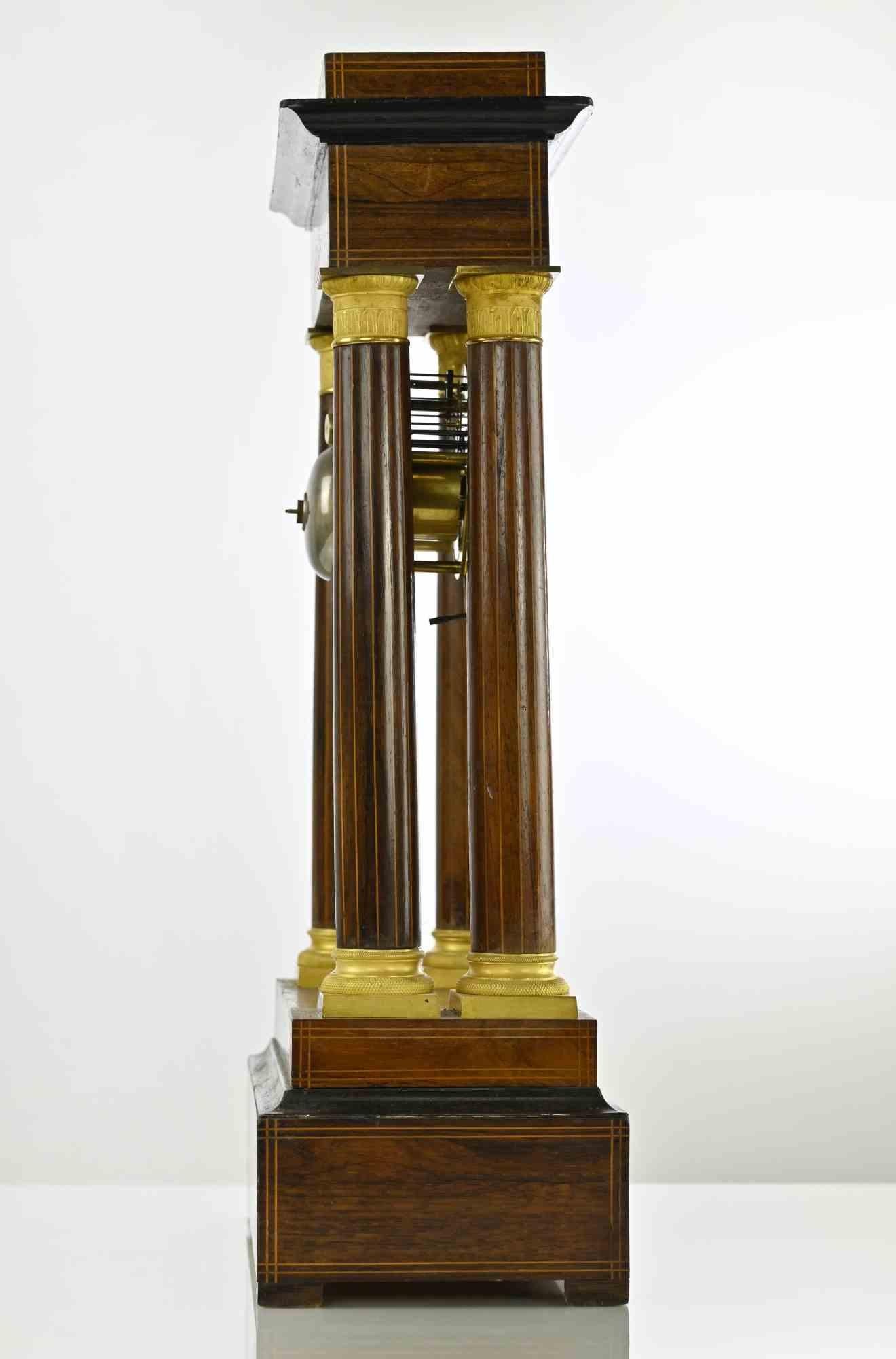 Italiano Antique French Napoleon III Portico Clock, XIX secolo in vendita