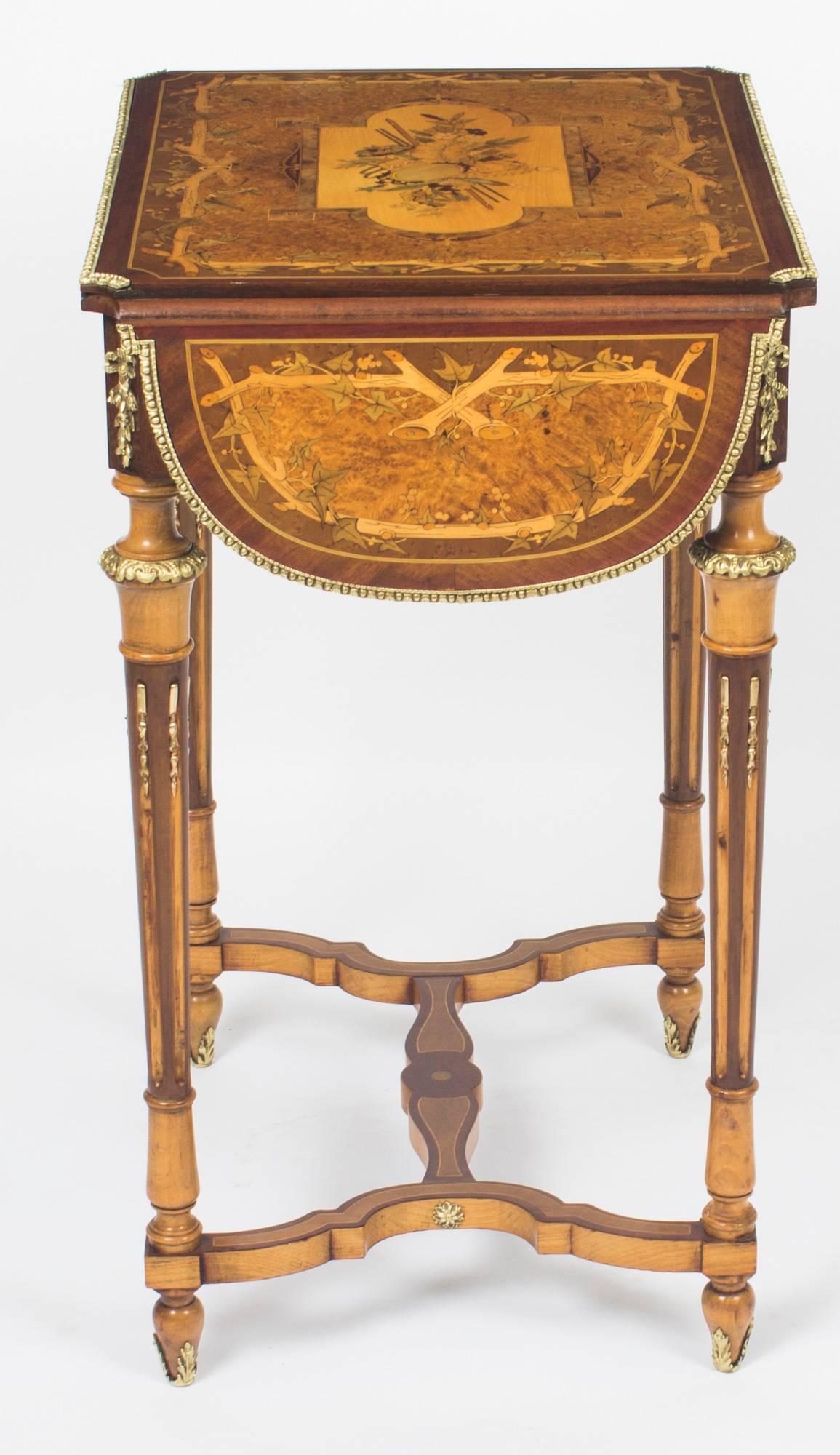 Antique French Napoleon III Revival Poudreuse Writing Table, 19th Century 2