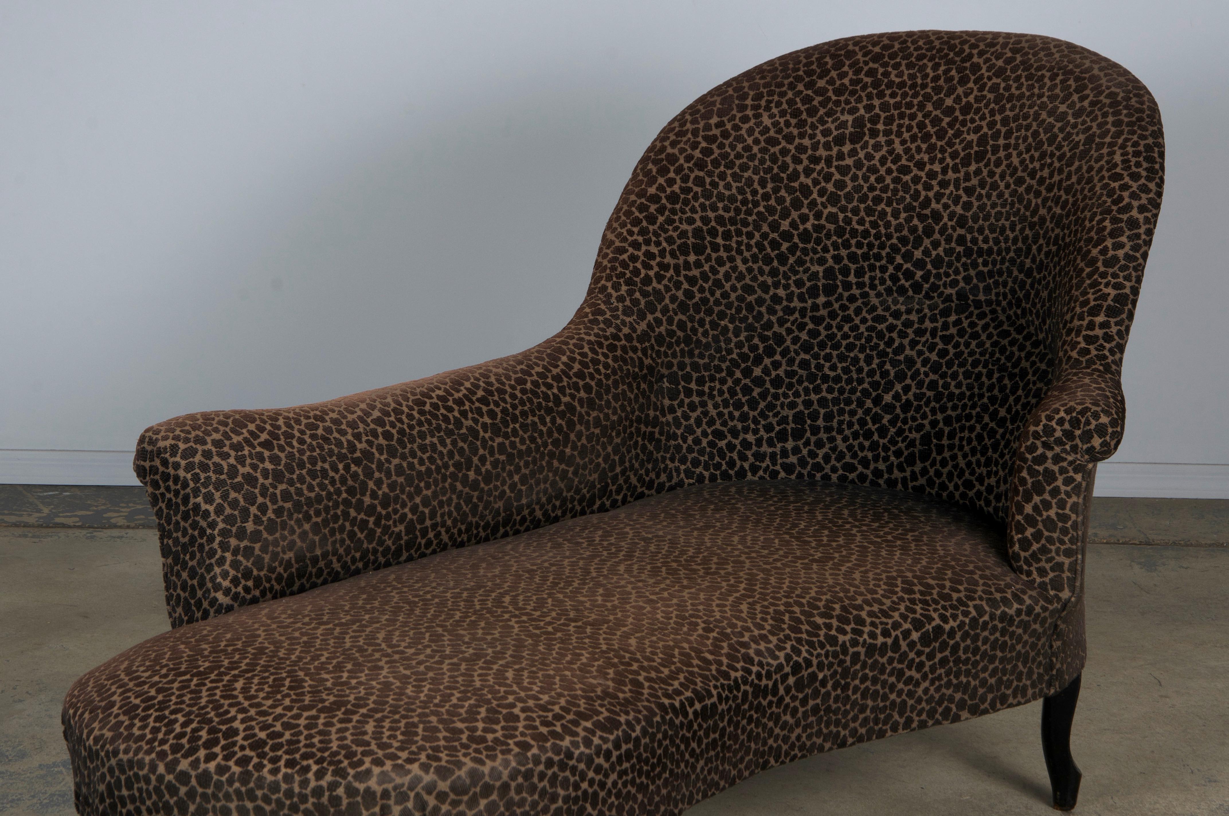Antique French Napoleon III Style Chaise Lounge W/ Mocha Chenille 11