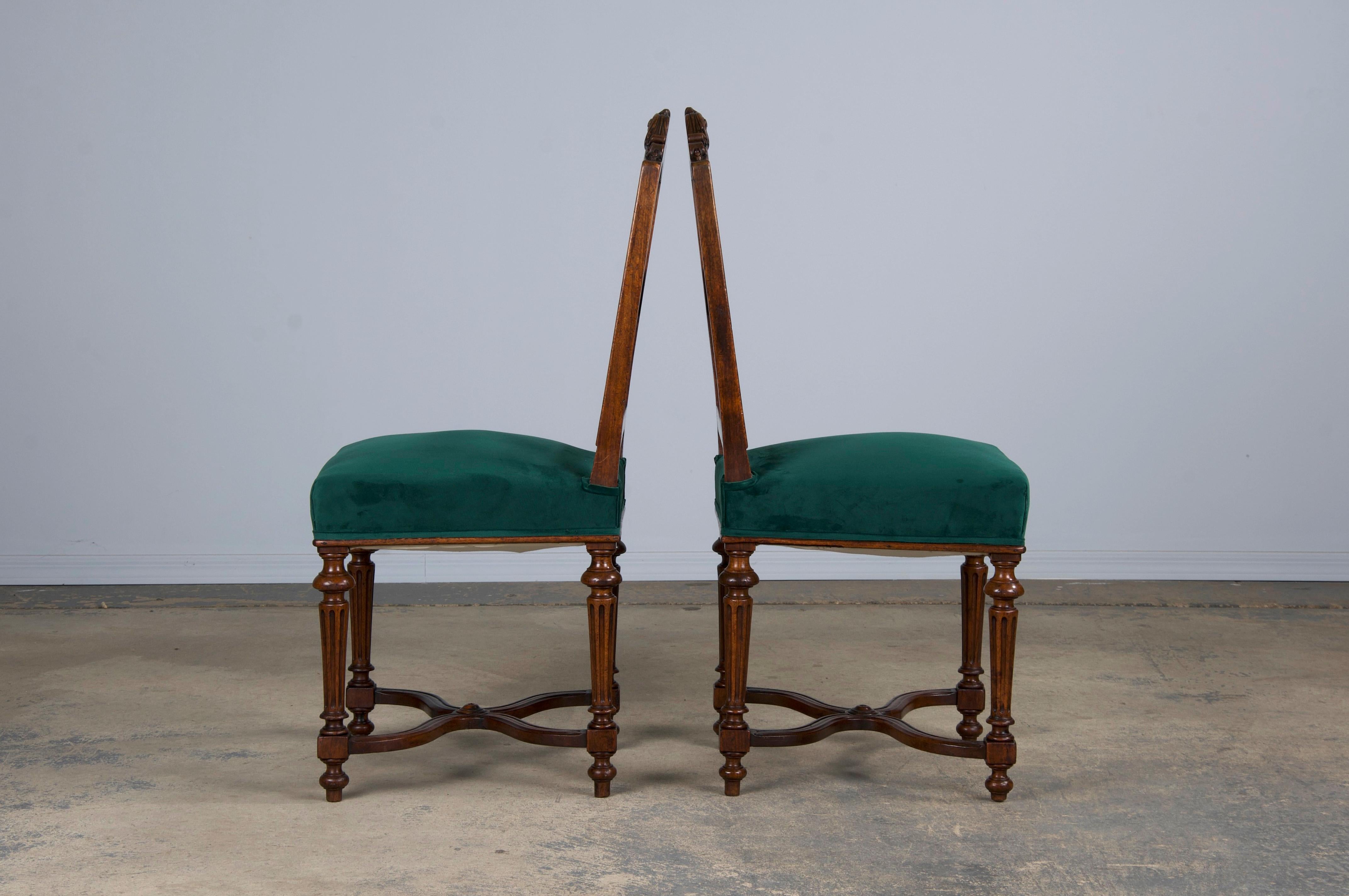 Antique French Napoleon III Style Oak Dining Chairs W/ Green Velvet - Set of 6 For Sale 9