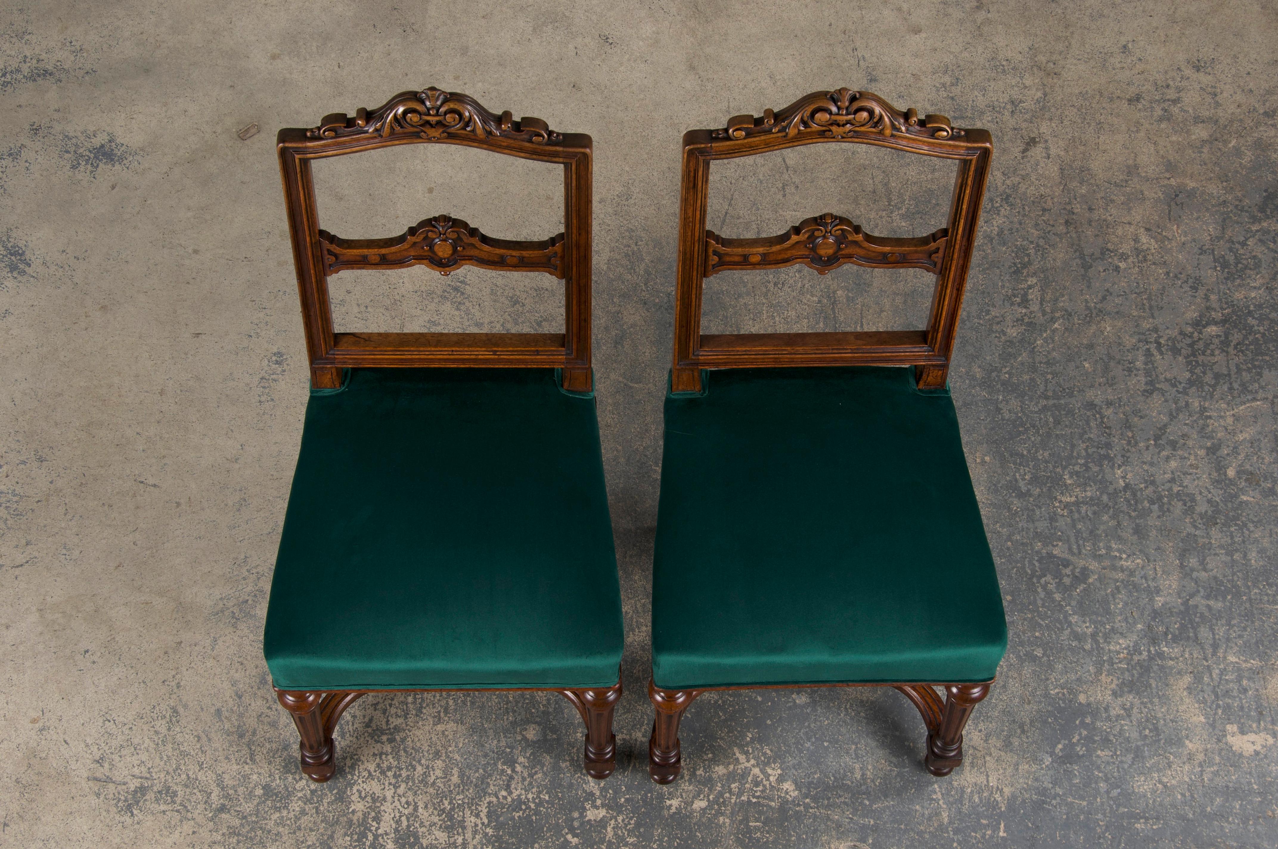 Antique French Napoleon III Style Oak Dining Chairs W/ Green Velvet - Set of 6 For Sale 1