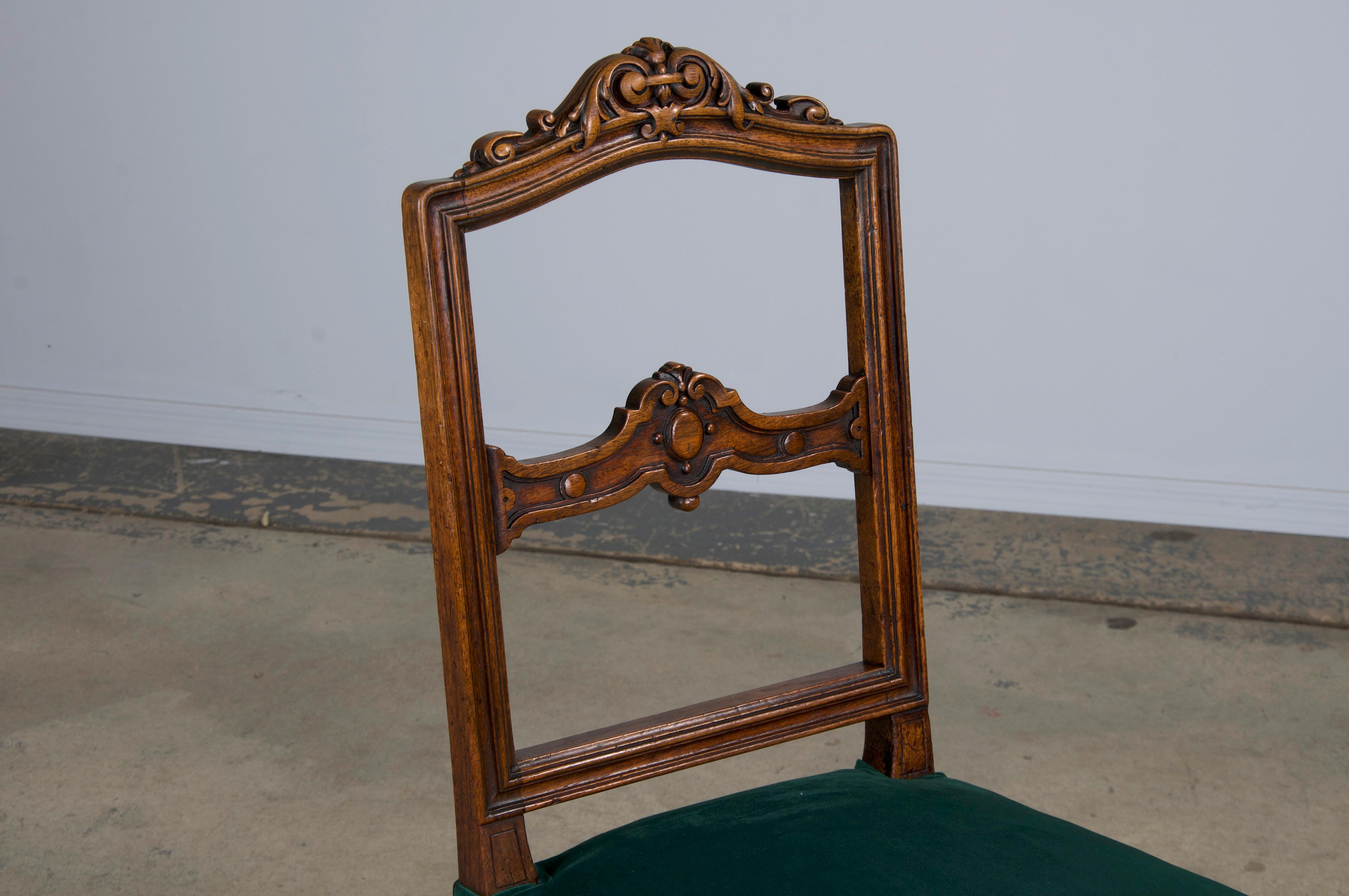 Antique French Napoleon III Style Oak Dining Chairs W/ Green Velvet - Set of 6 For Sale 4