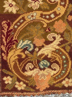 Tapisserie ancienne à l'aiguille ou à la bordure