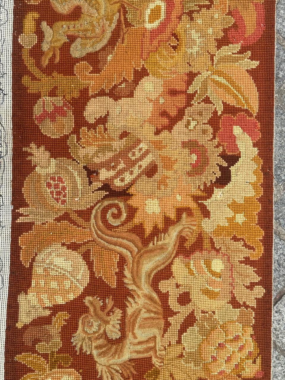 Antique french Needlepoint Panel o borde Tapiz Francés en venta