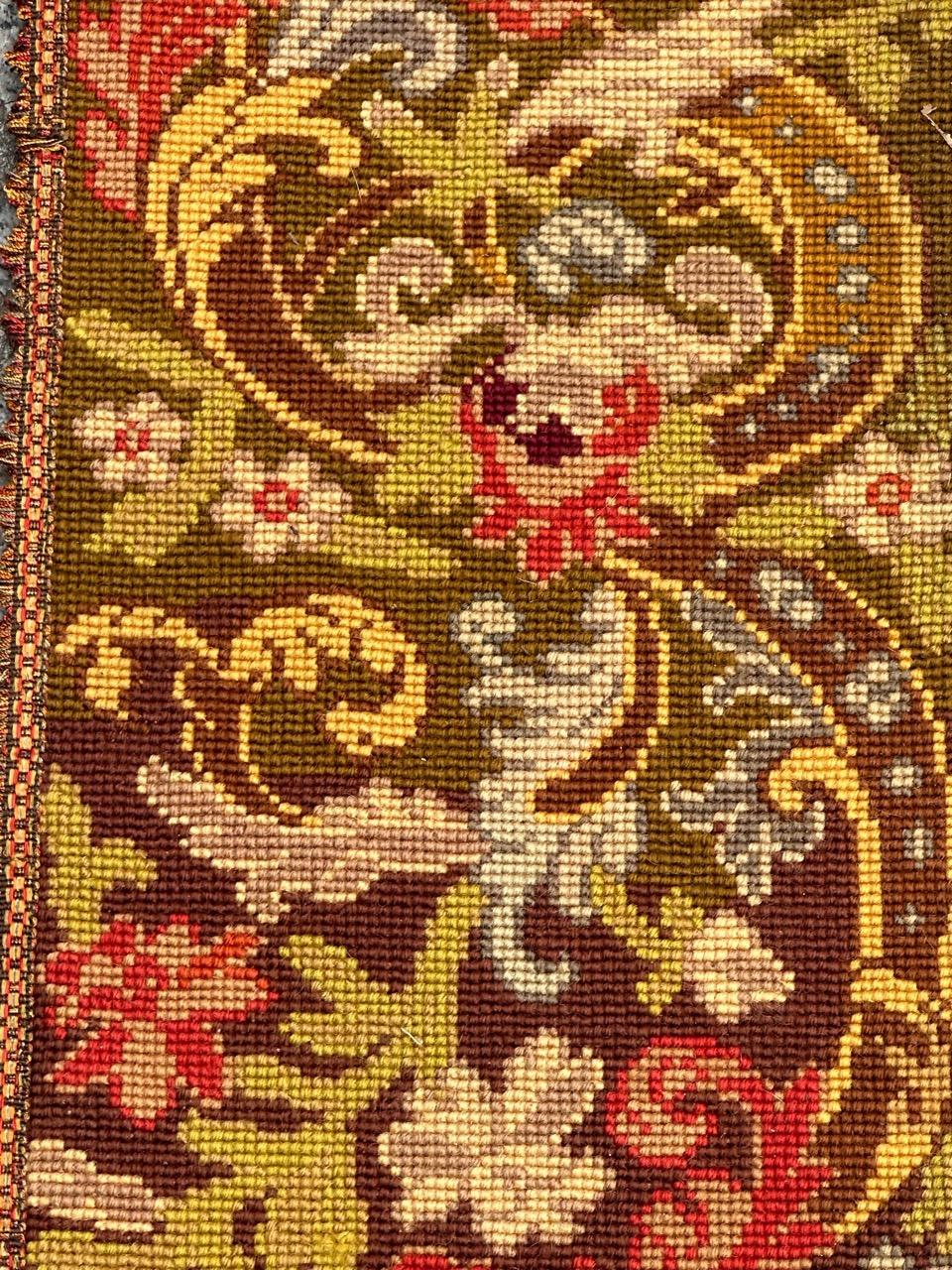 Antique french Needlepoint Panel o borde Tapiz siglo XIX en venta