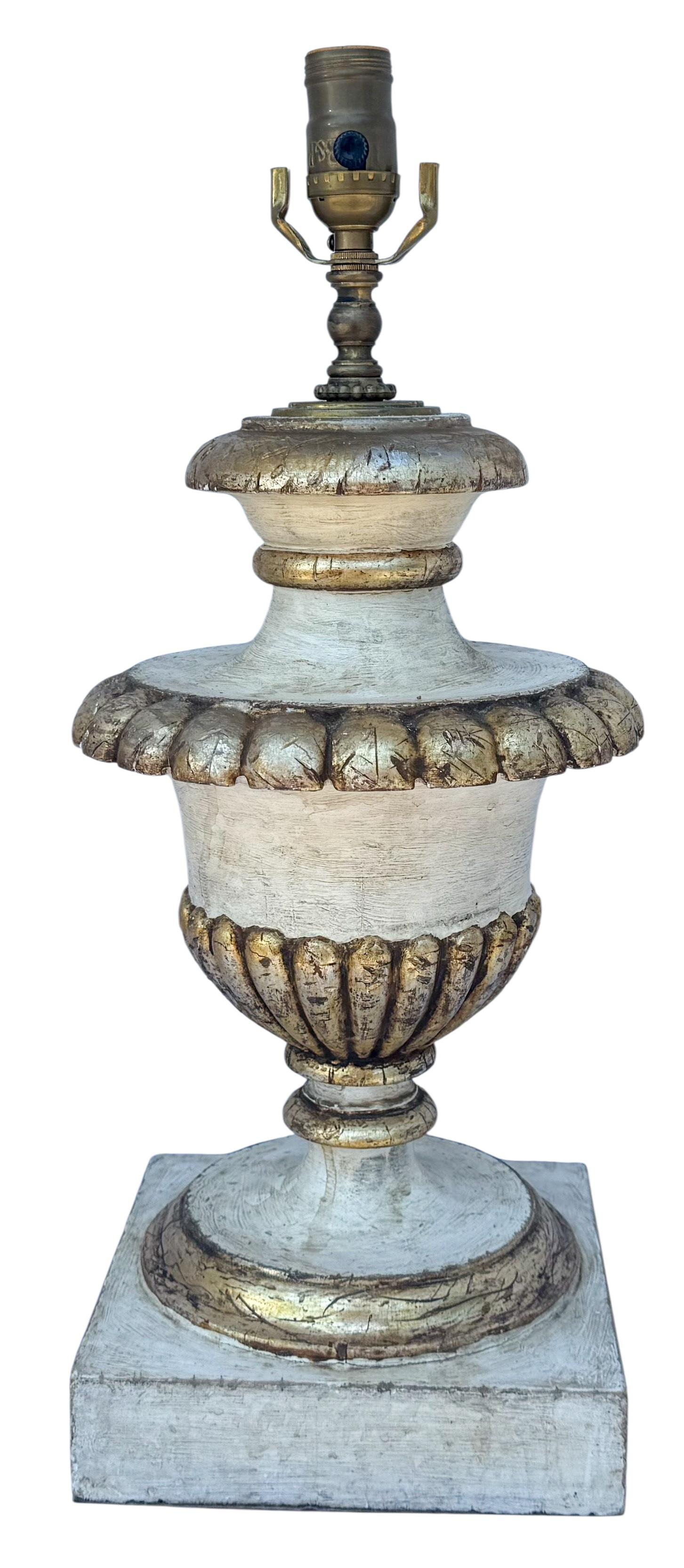 Antique French Neo-Classical Style Carved Gilt Painted Wood Fragment Table Lamp For Sale 2