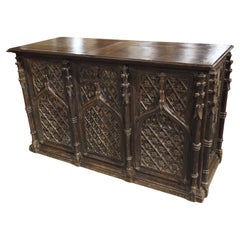 Antique French Neo-Gothic Hand Carved Oak Trunk, 19th Century and Earlier