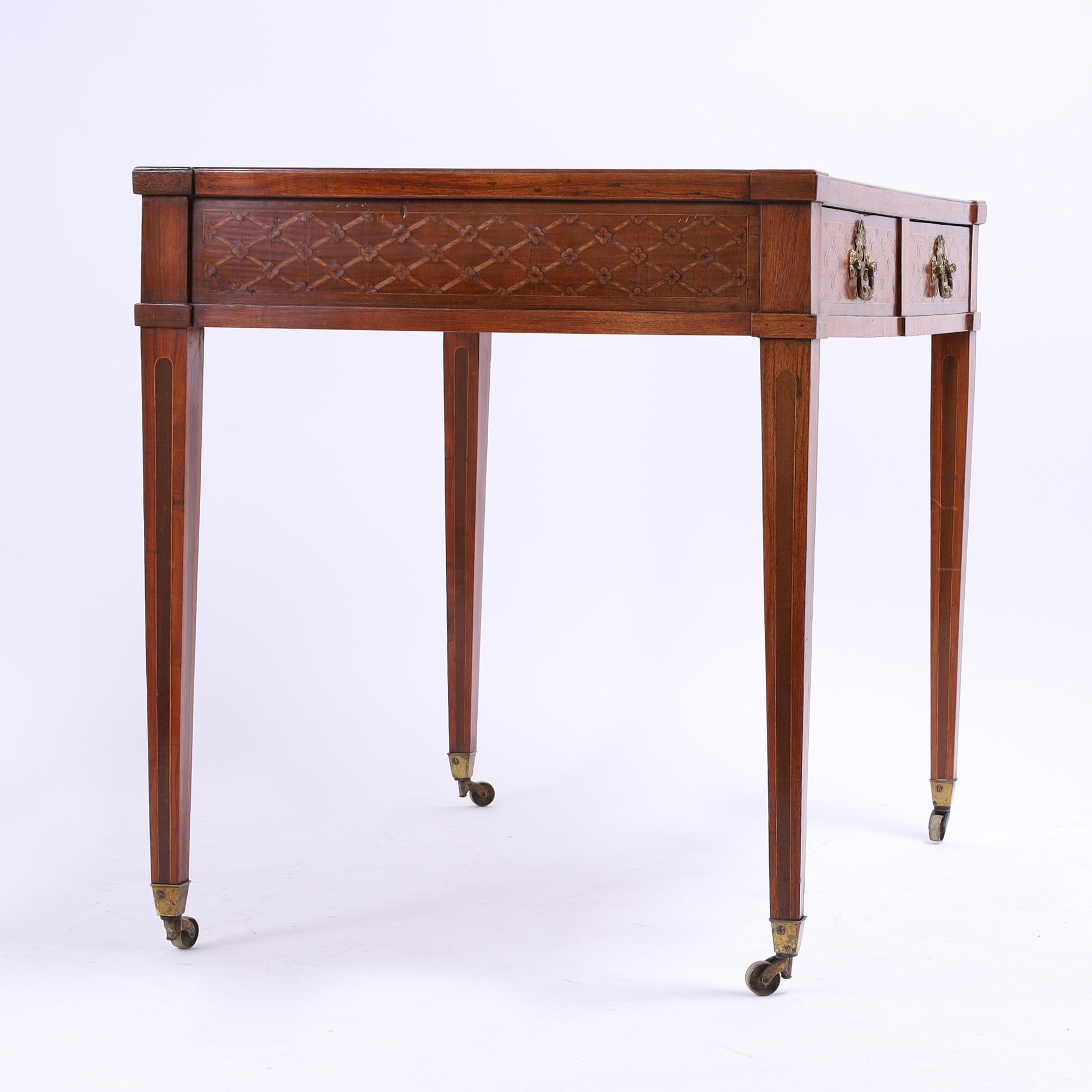 Antique French Neoclassic Escritorio de dos cajones con incrustaciones siglo XIX en venta