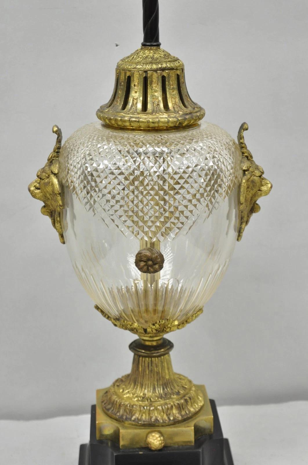 Antique French Neoclassical Bronze Lion Ormolu Diamond Cut Glass Urn Table Lamp For Sale 12