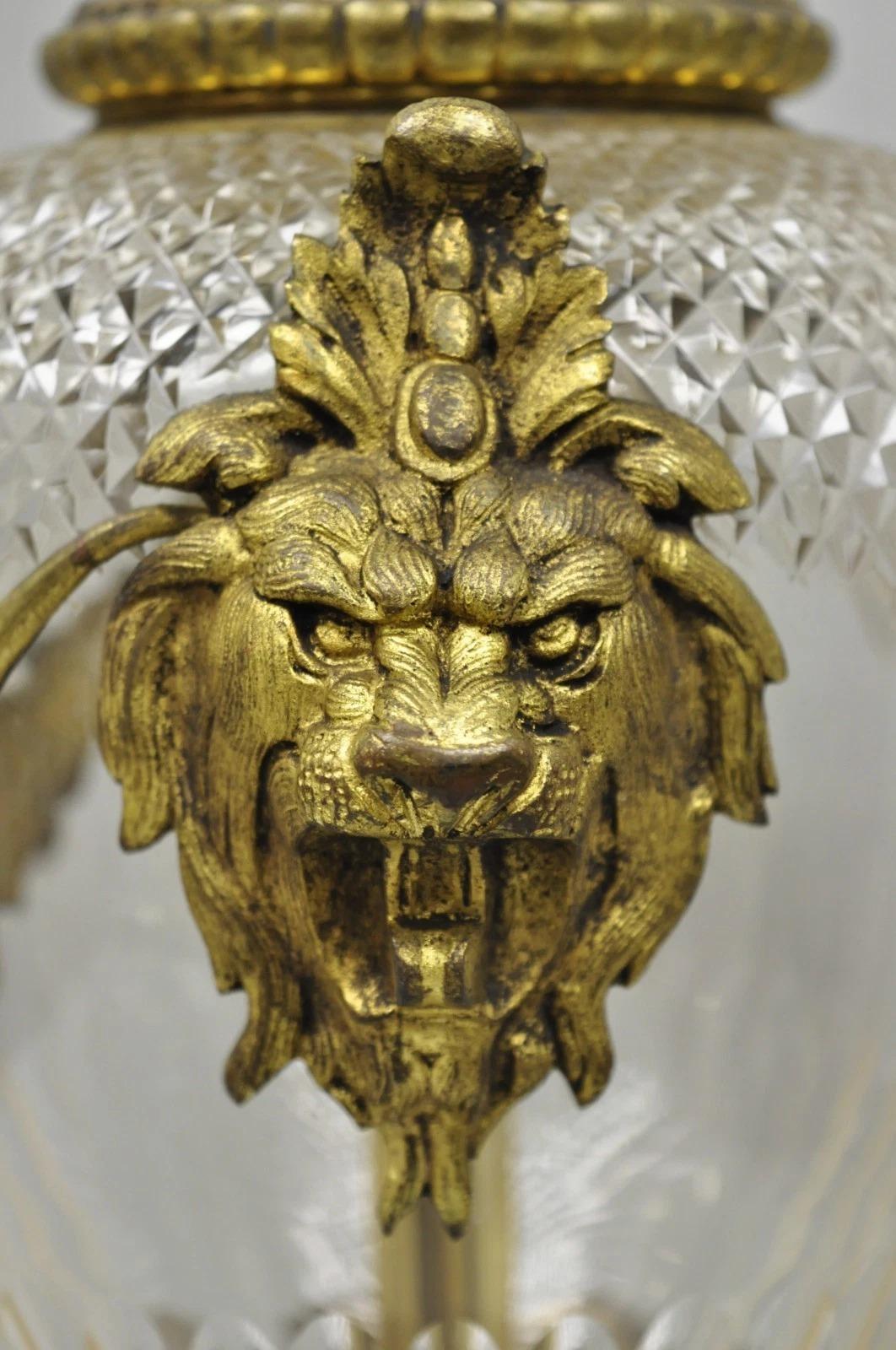 Antique French Neoclassical Bronze Lion Ormolu Diamond Cut Glass Urn Table Lamp For Sale 1