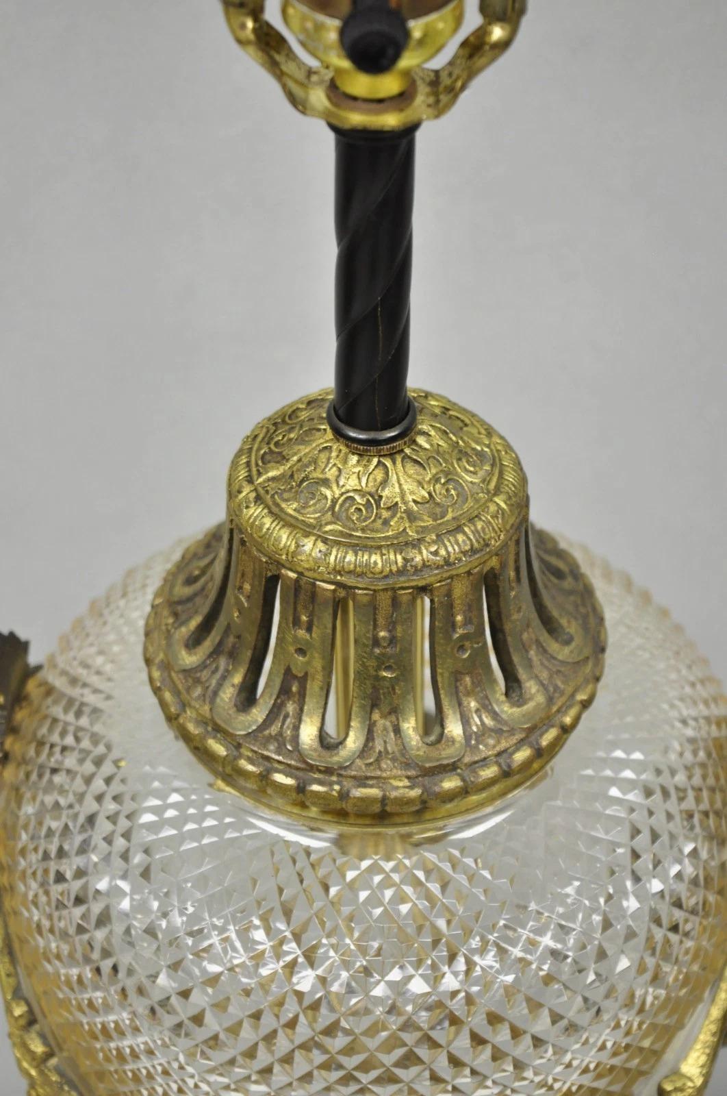 Antique French Neoclassical Bronze Lion Ormolu Diamond Cut Glass Urn Table Lamp For Sale 4