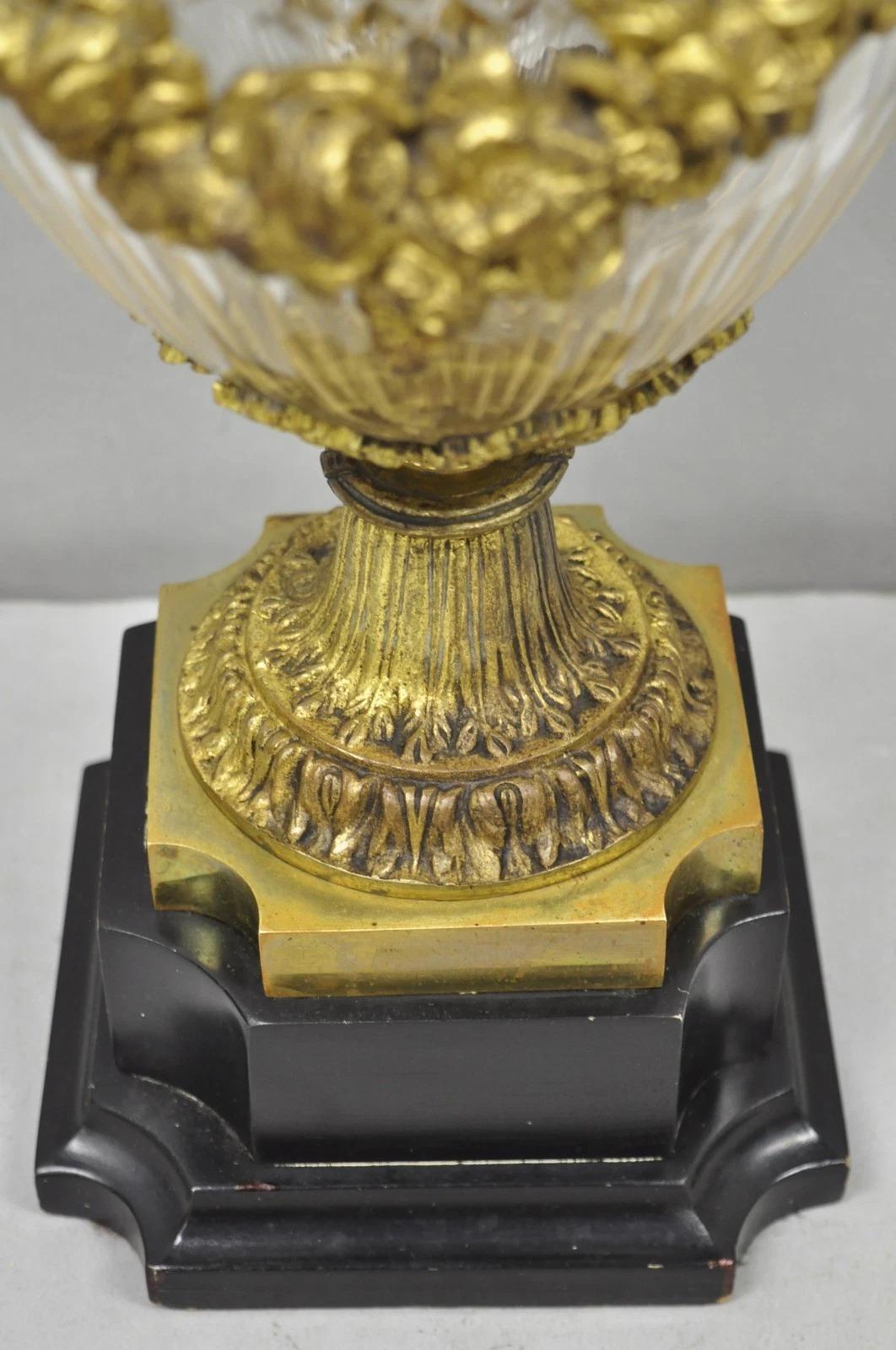 Antique French Neoclassical Bronze Lion Ormolu Diamond Cut Glass Urn Table Lamp For Sale 5