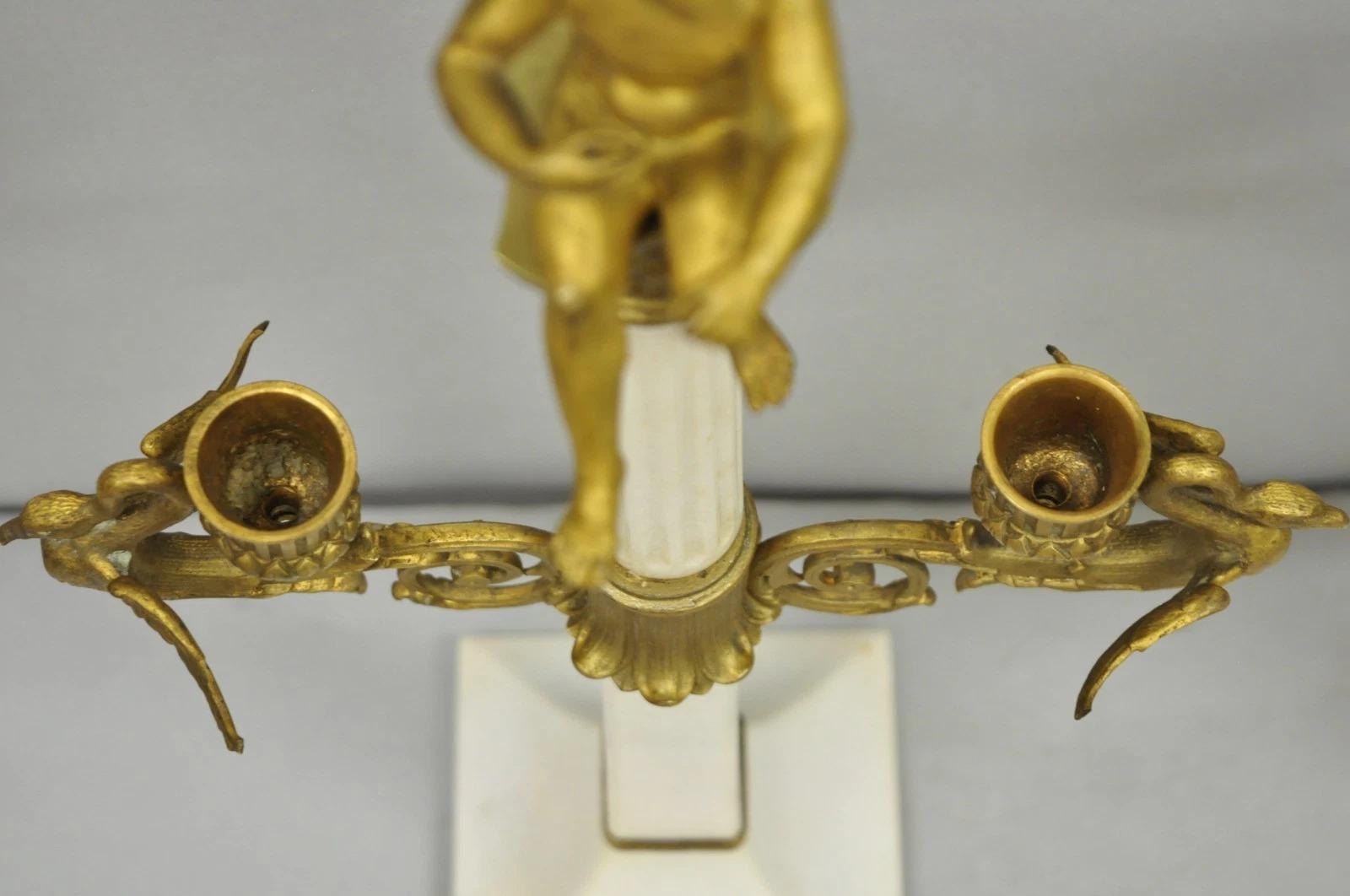 Antique French Neoclassical Bronze Swans Cherub Marble Column Candelabras - Pair in vendita 1