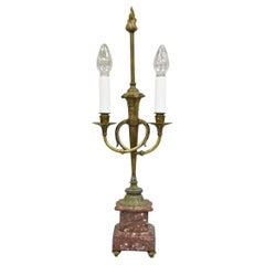 Antique French Neoclassical Bronze Fackel & Trompete Arm Marmor Basis Tischlampe