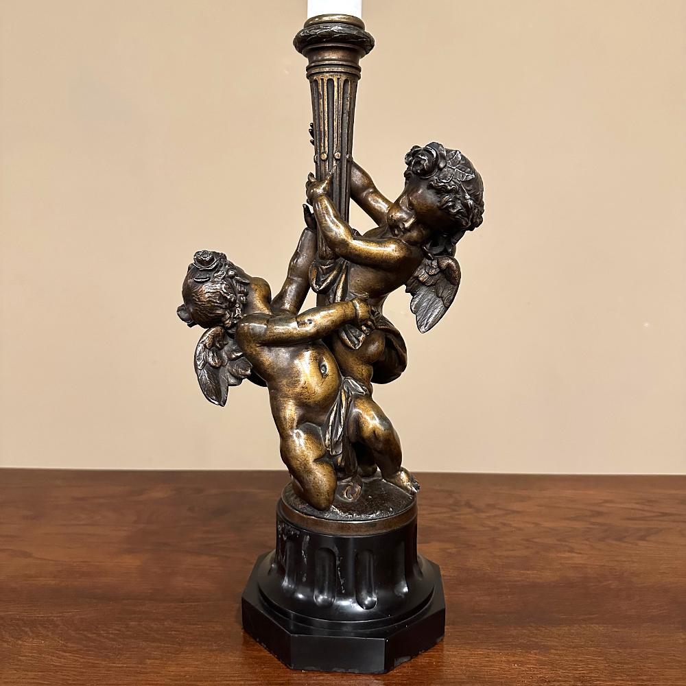 Antique French Neoclassical Cast Bronze & Slate Table Lamp with Silk Shade In Good Condition For Sale In Dallas, TX