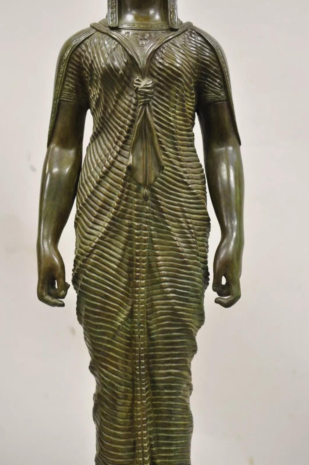 Antique French Neoclassical Egyptian Bronze Woman Figure Statue Sculpture In Good Condition For Sale In Philadelphia, PA