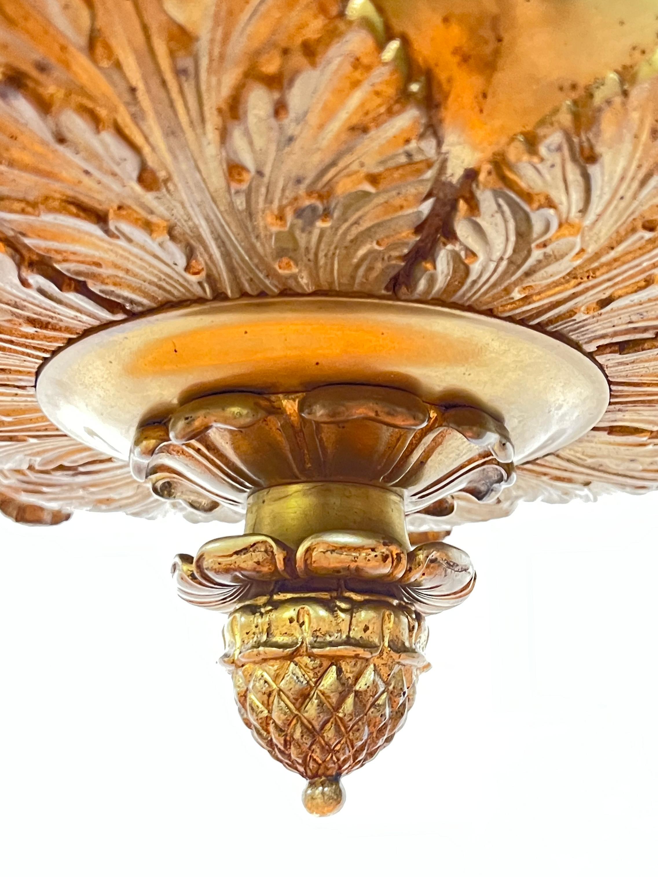 Antique French Neoclassical Empire Style 8-Light Bronze Kronleuchter im Angebot 1