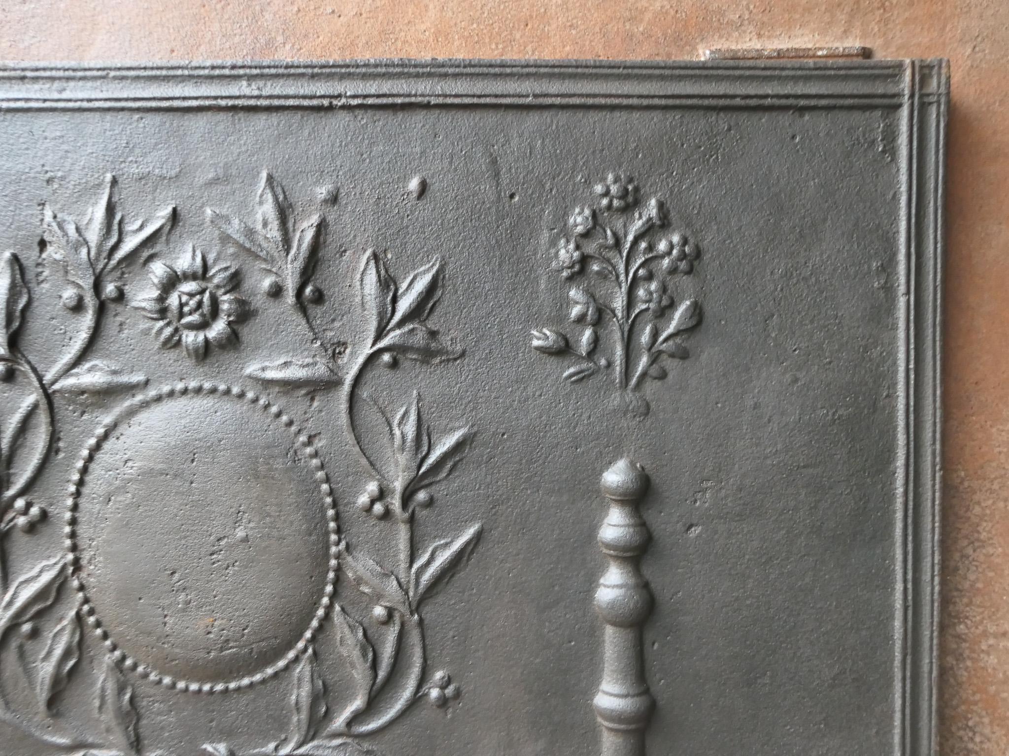 Cast Antique French Neoclassical Fireback / Backsplash, 18th - 19th Century For Sale